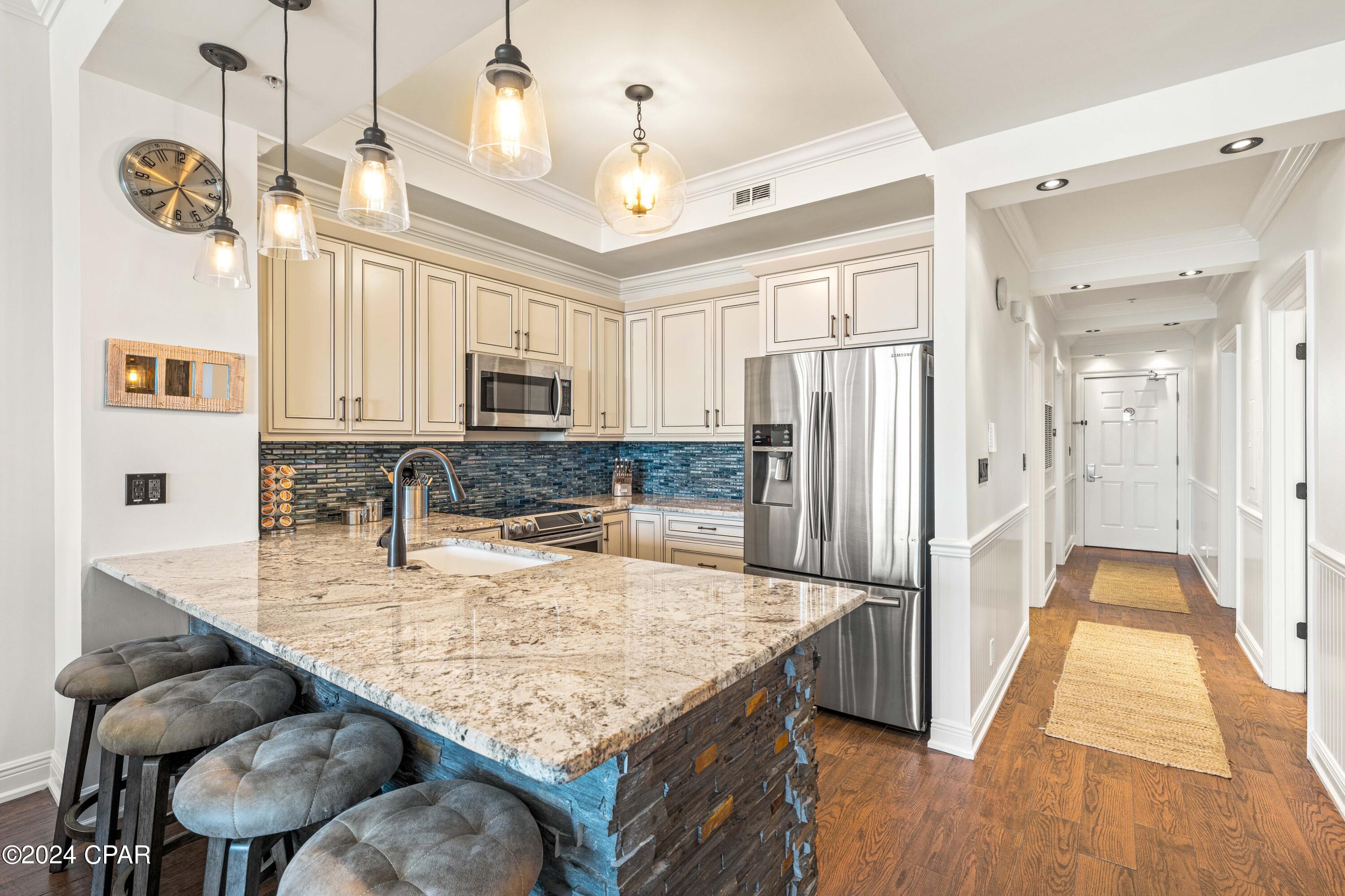 Calypso Towers I - Residential