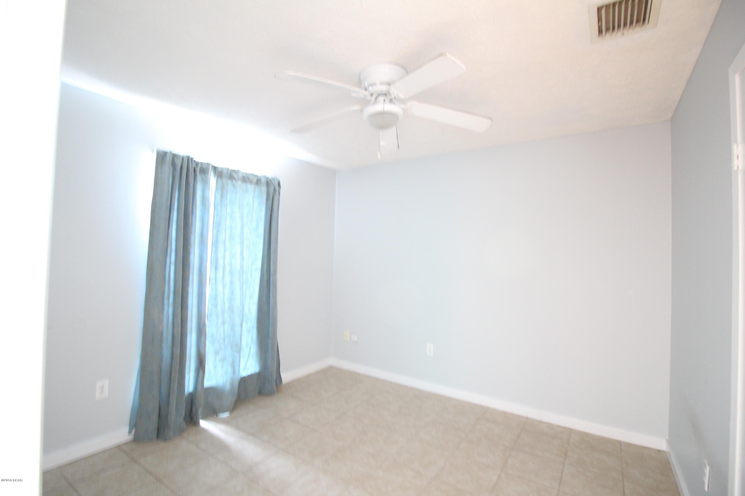 Kiska Beach 1st Add - Residential