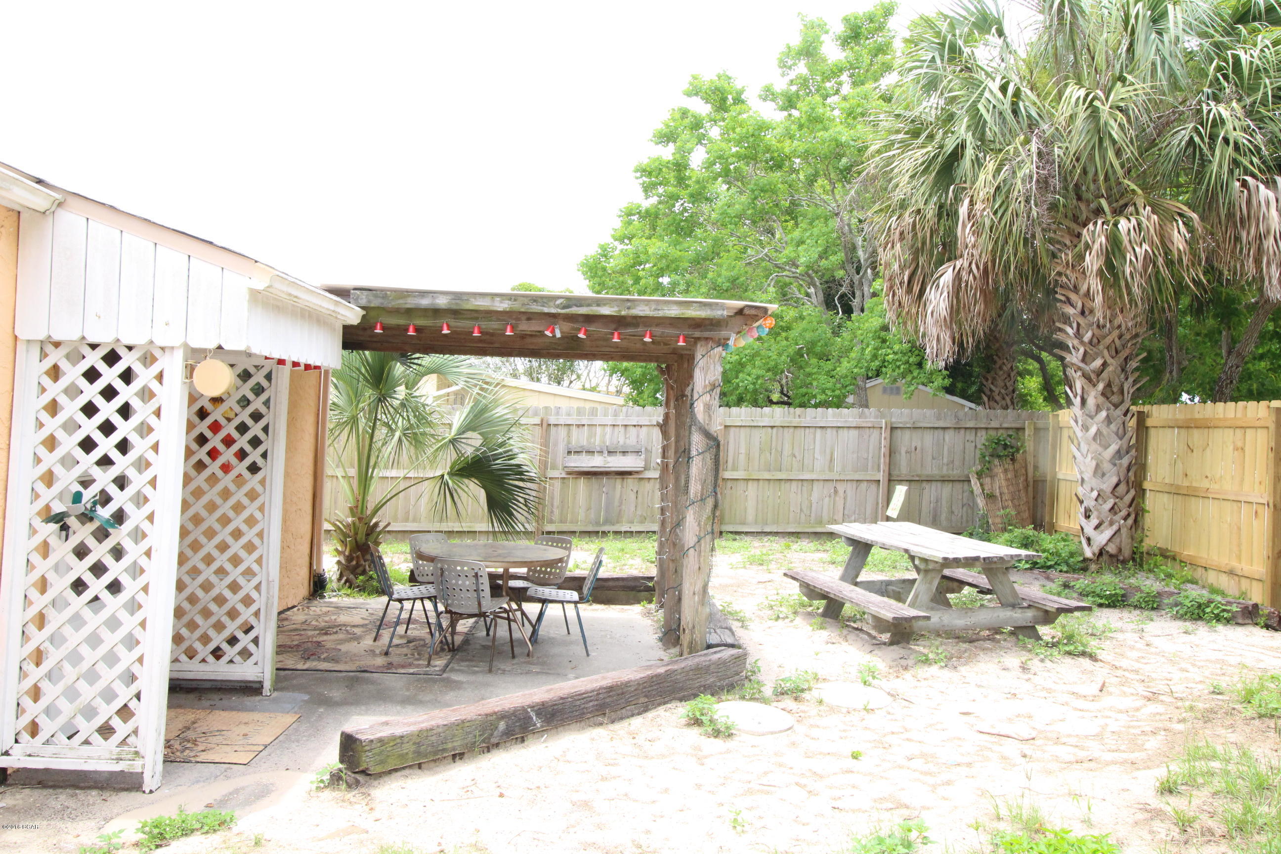 Kiska Beach 1st Add - Residential