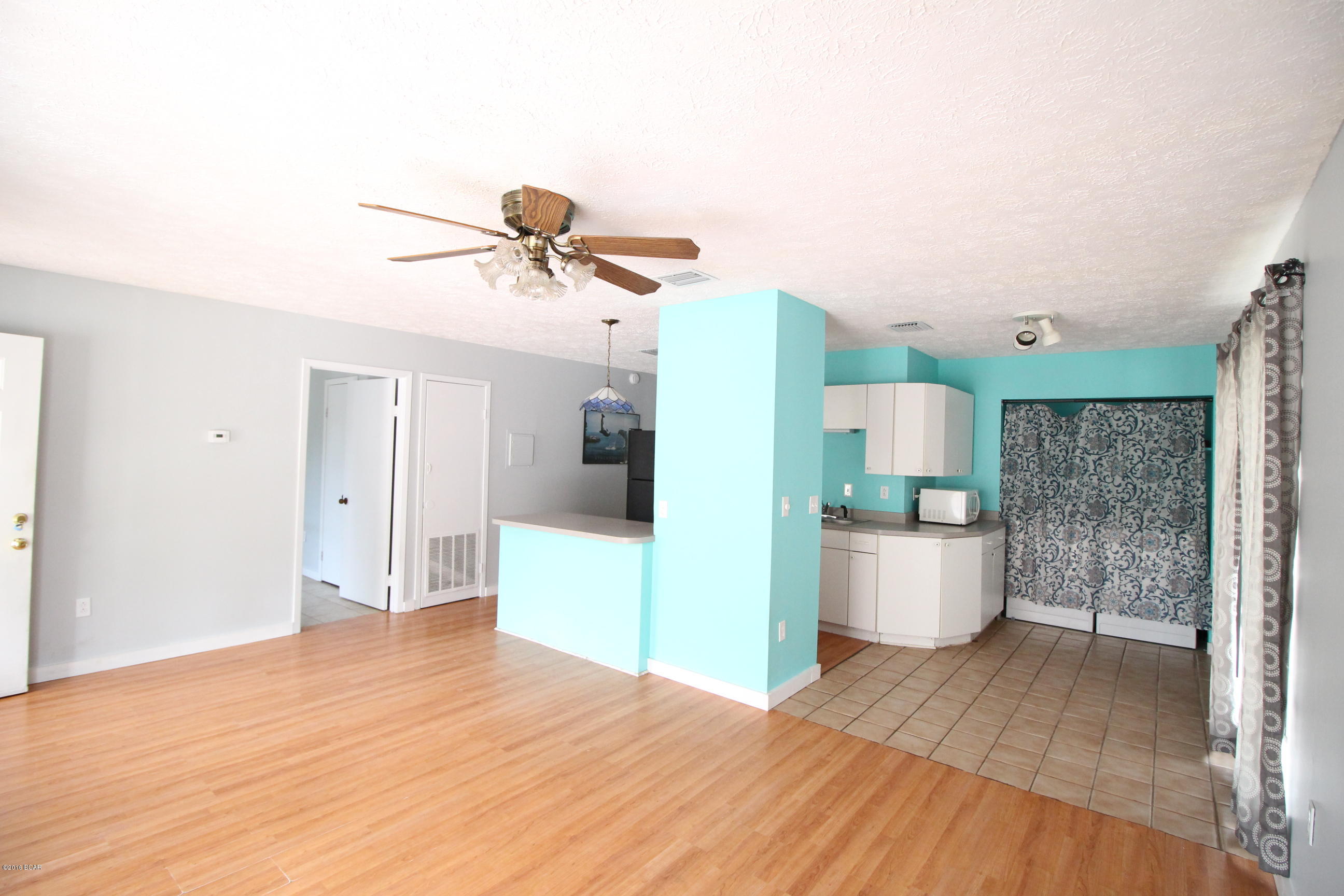 Kiska Beach 1st Add - Residential