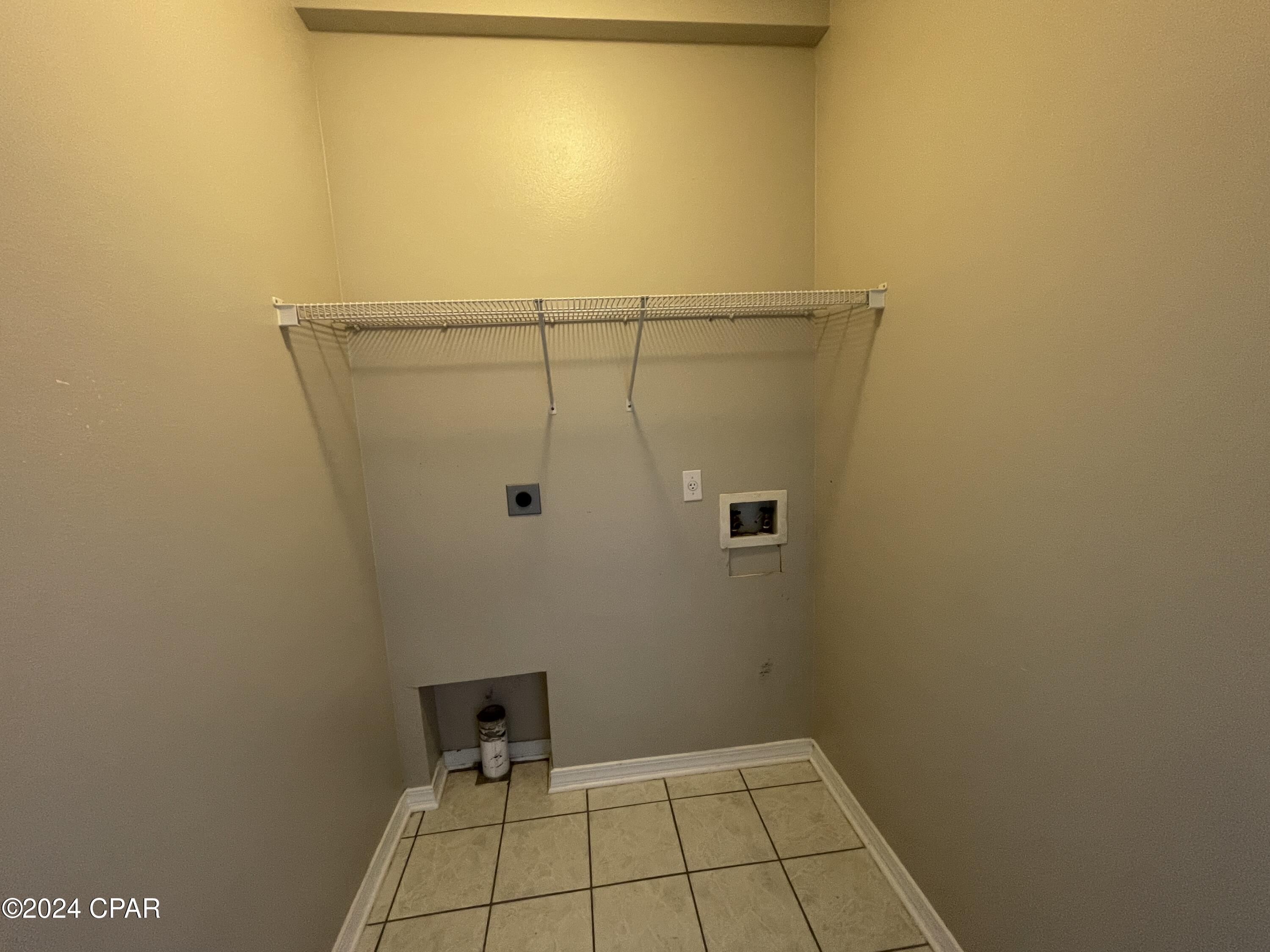 Hammocks Phase I - Residential Lease