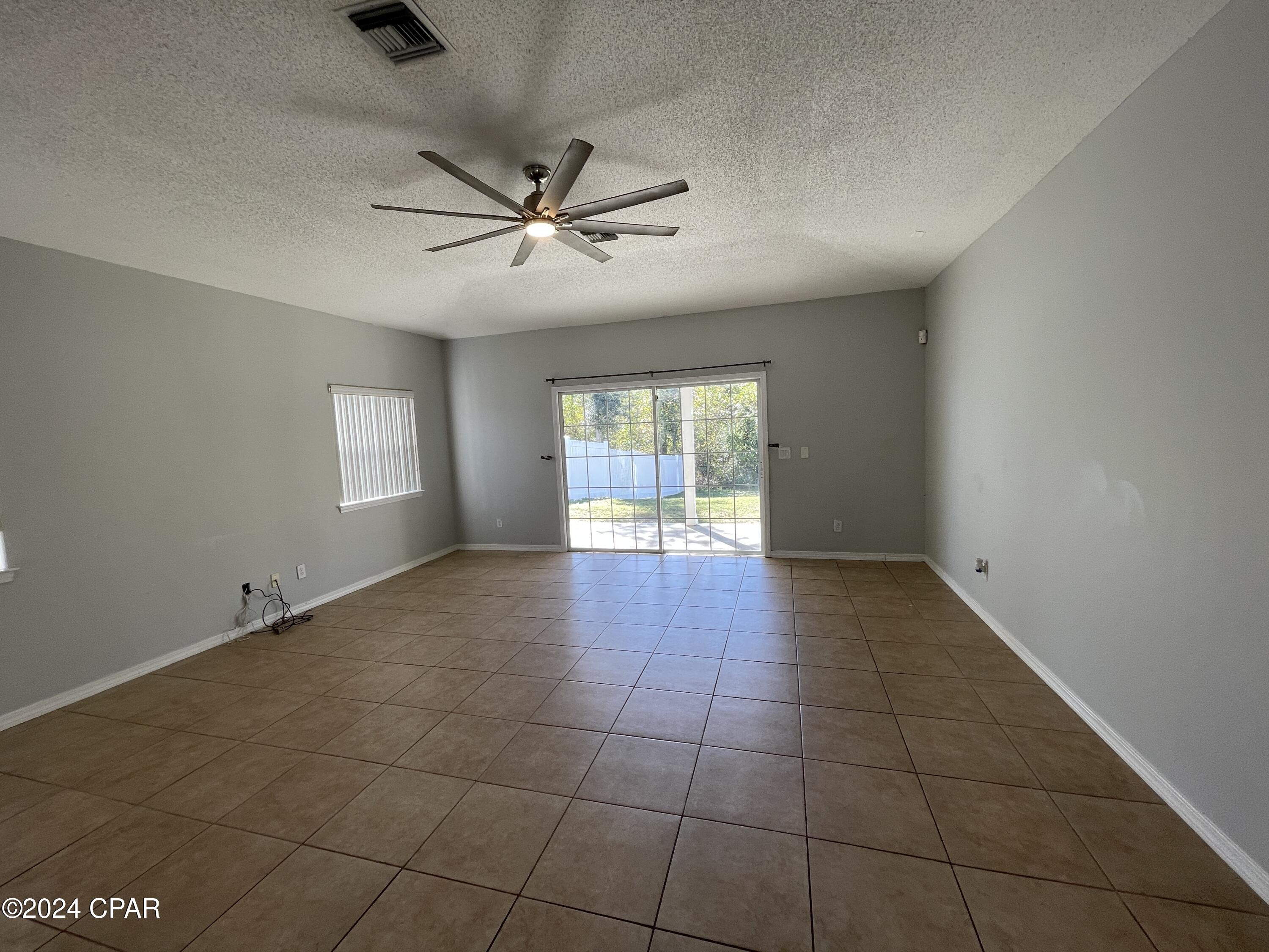 Hammocks Phase I - Residential Lease