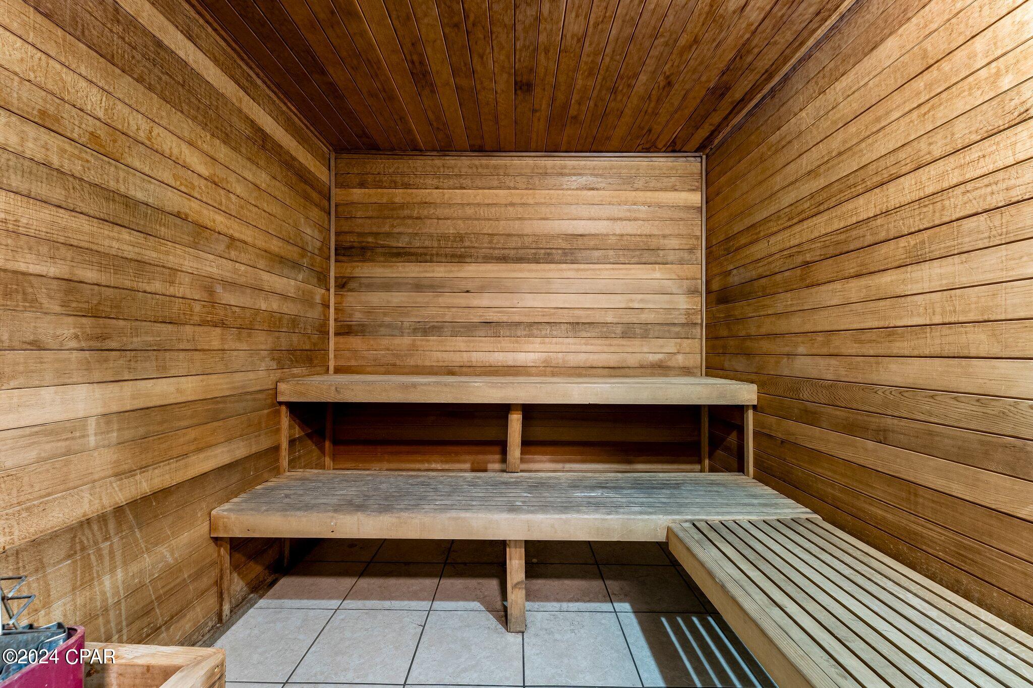 Ocean Ritz - Residential