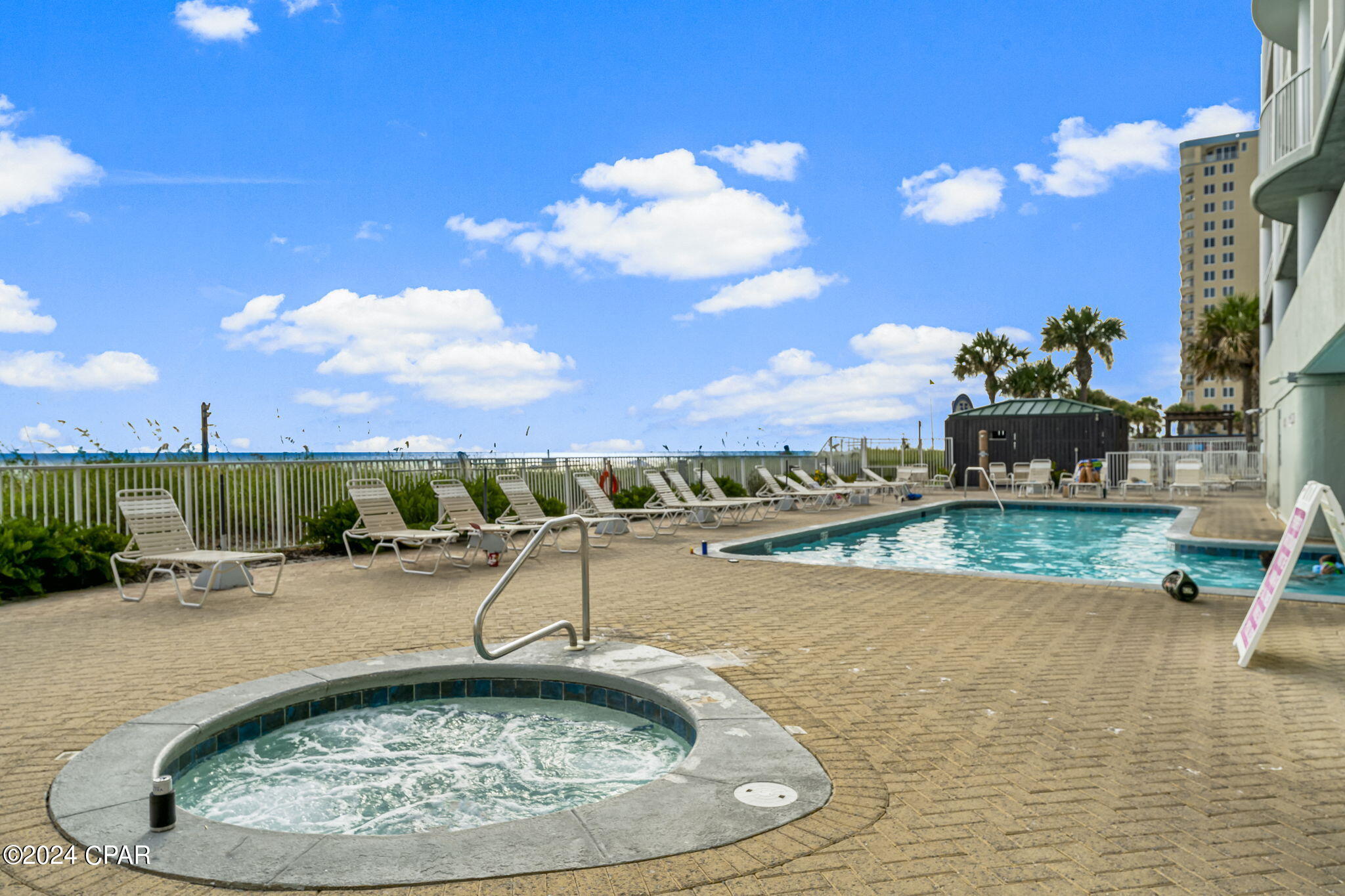 Ocean Ritz - Residential