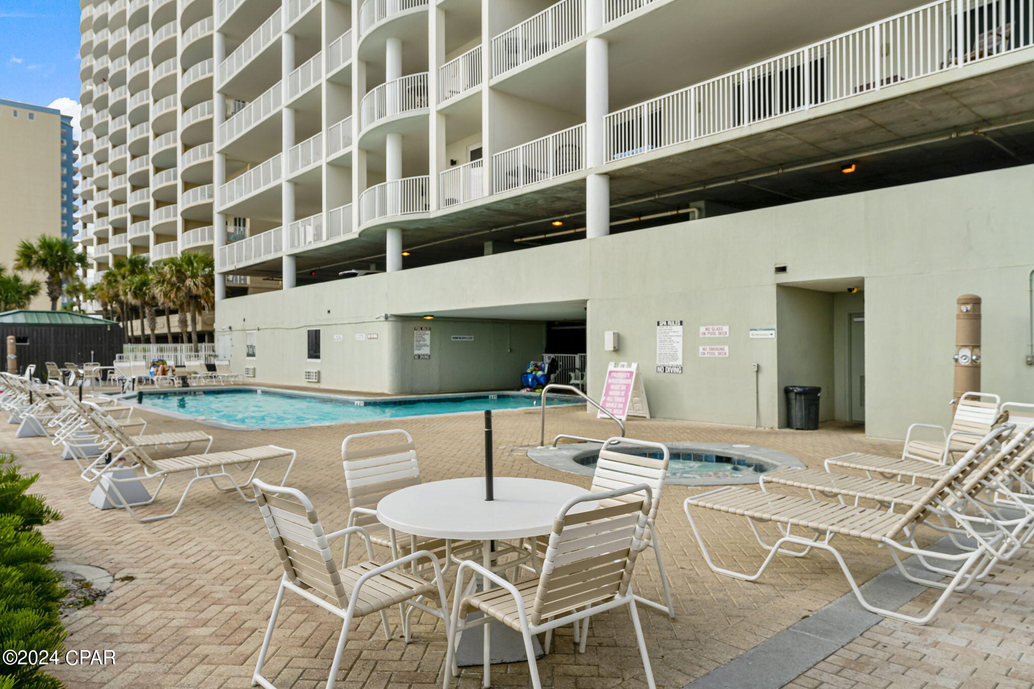 Ocean Ritz - Residential