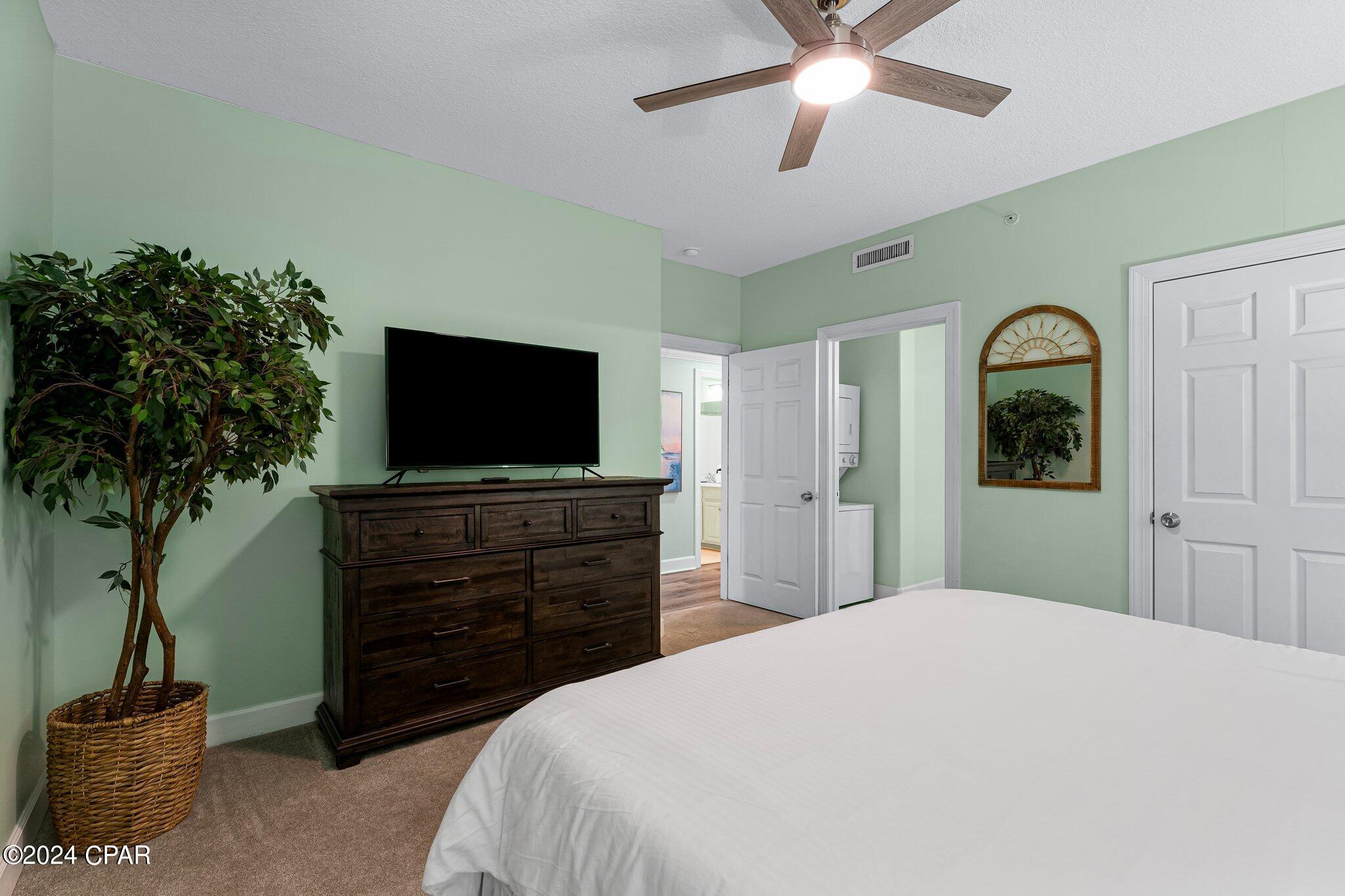 Ocean Ritz - Residential