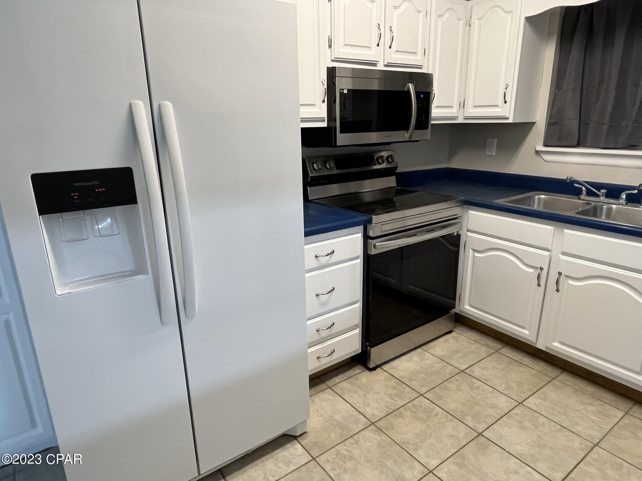 [No Recorded Subdiv] - Residential Lease