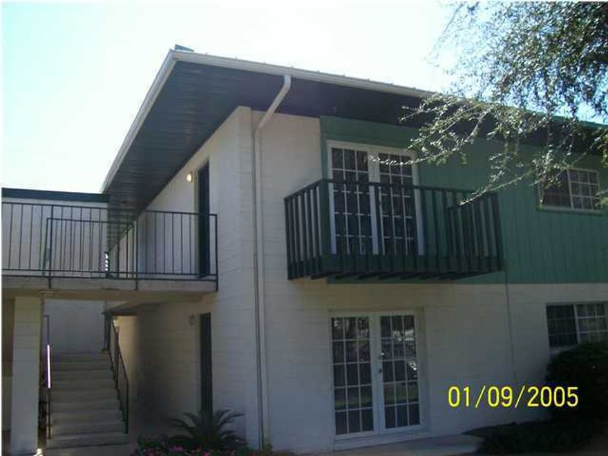1 bedroom, 1 bath furnished condo located in Landmark Condominiums. Water and Basic Cable included. Complex features pool, boat access, and laundry facility.
