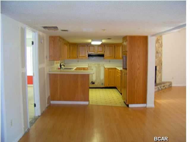 College Point 1st Add - Residential