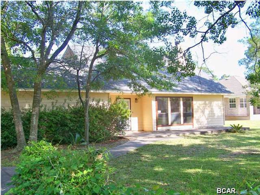 If you are looking for a home with lots of room and unique features that you can add your own personality to, then look no further. Located in prestigious College Point, this home has over 2000 square feet of space which includes a bright and airy great room with vaulted ceilings and three large windows overlooking the front yard. When you walk in, you are greeted by a beautiful corner, stone (wood burning) fireplace. On the first floor you find the master bedroom and bath with tiled shower and walk-in closet, a large family or bonus room with three walls of windows overlooking the patio and pool area, a spacious kitchen with ample counter space and oak cabinetry, dining room and laundry room. Two additional bedrooms are upstairs and share a jack-n-jill bath with amazing