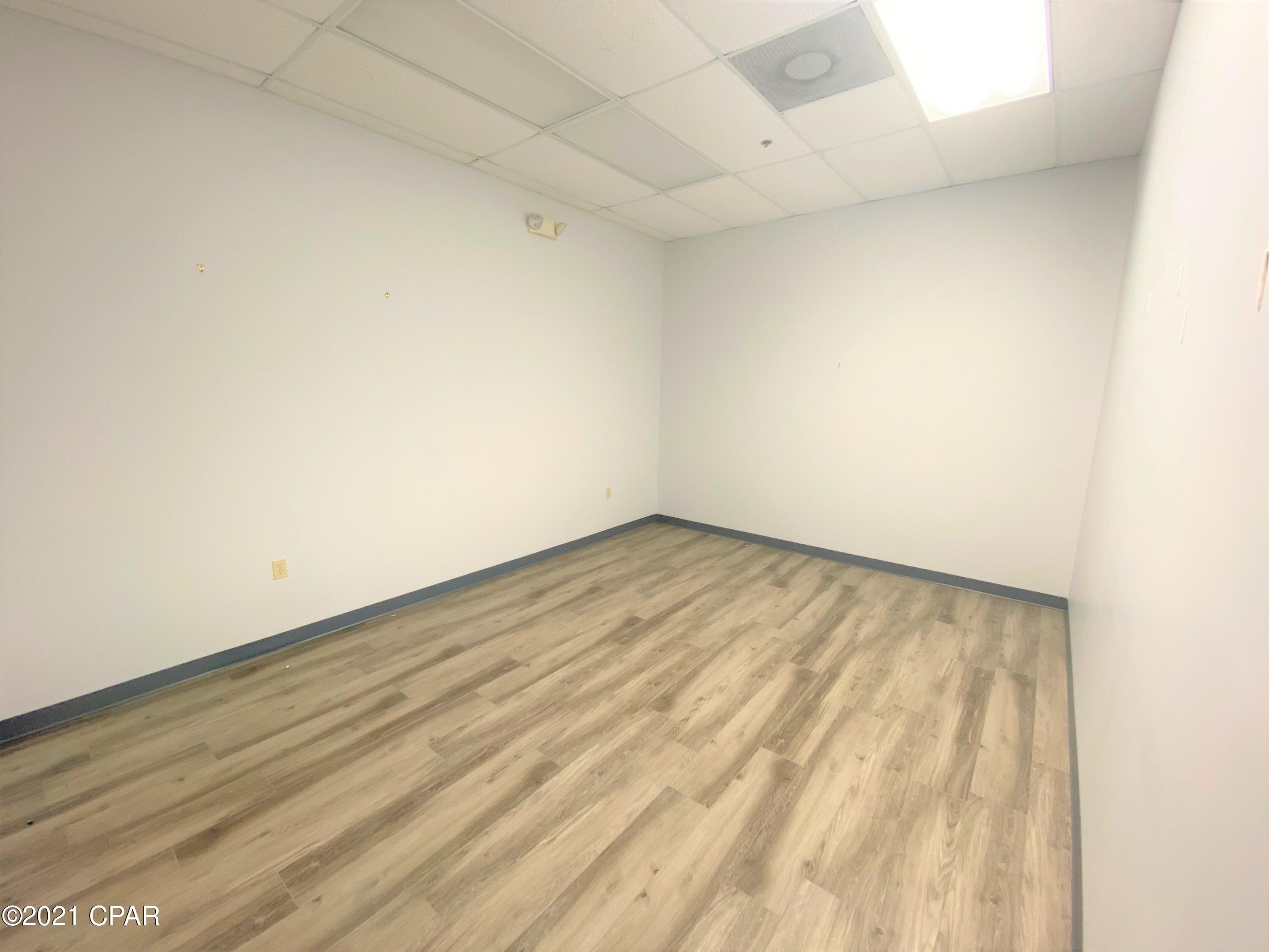 No Named Subdivision - Commercial Lease