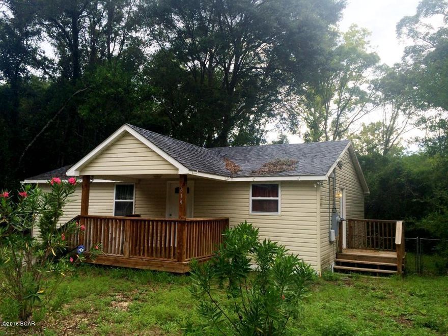 Single family home with laminate flooring, open floor plan, and large kitchen and bedrooms. Close to Tyndall Air Force Base, shopping, schools and so much more!