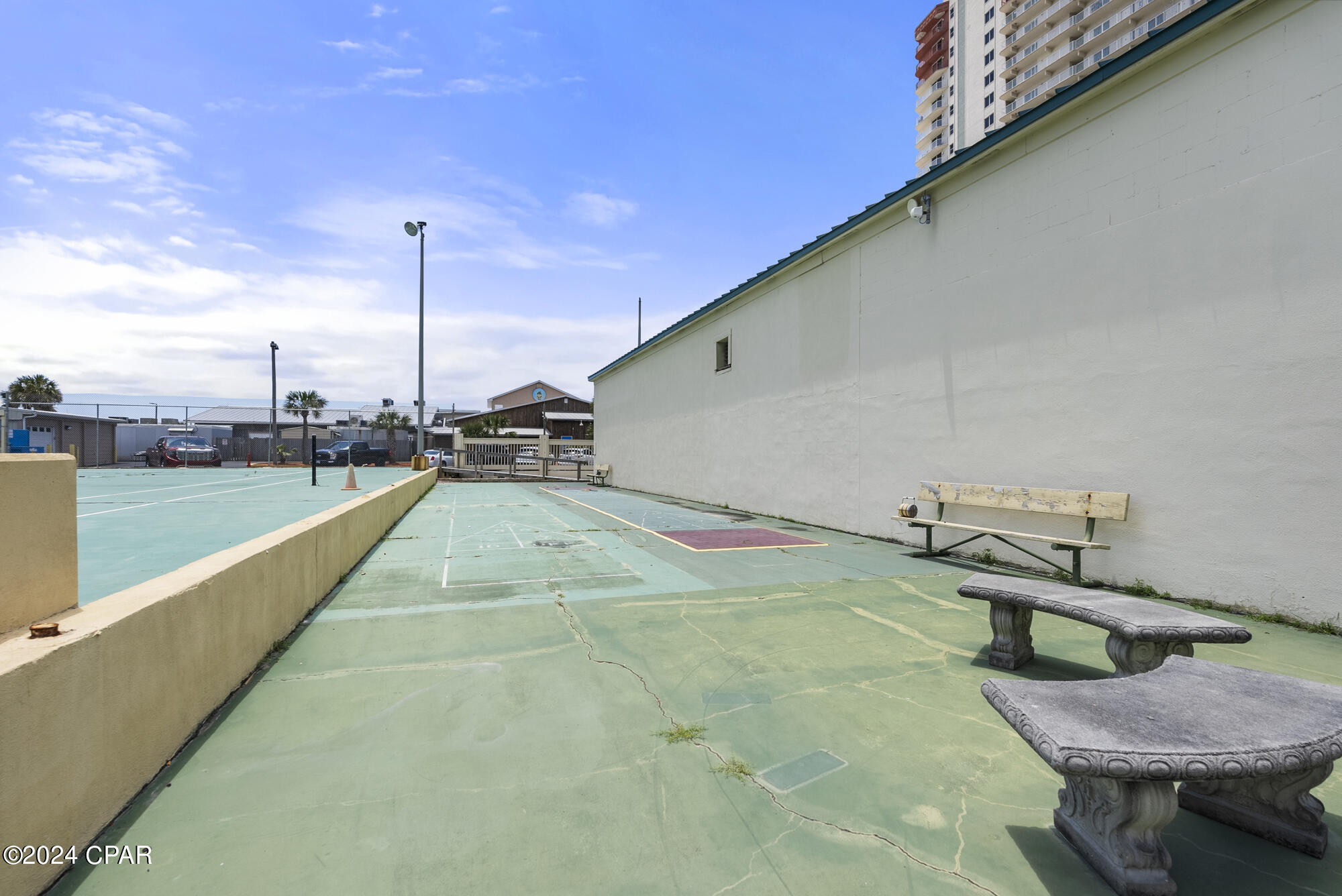 Sunbird Condo - Residential