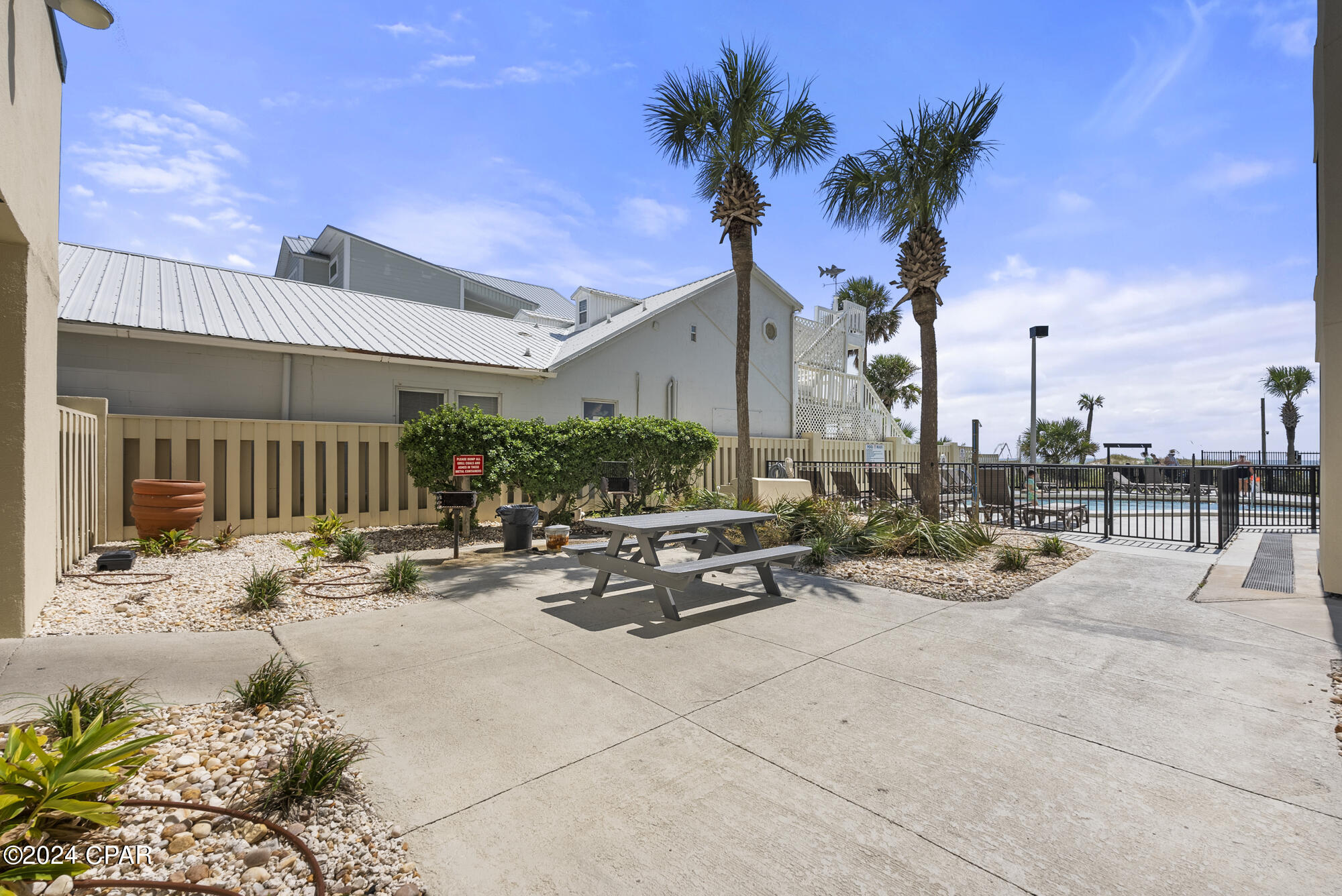 Sunbird Condo - Residential