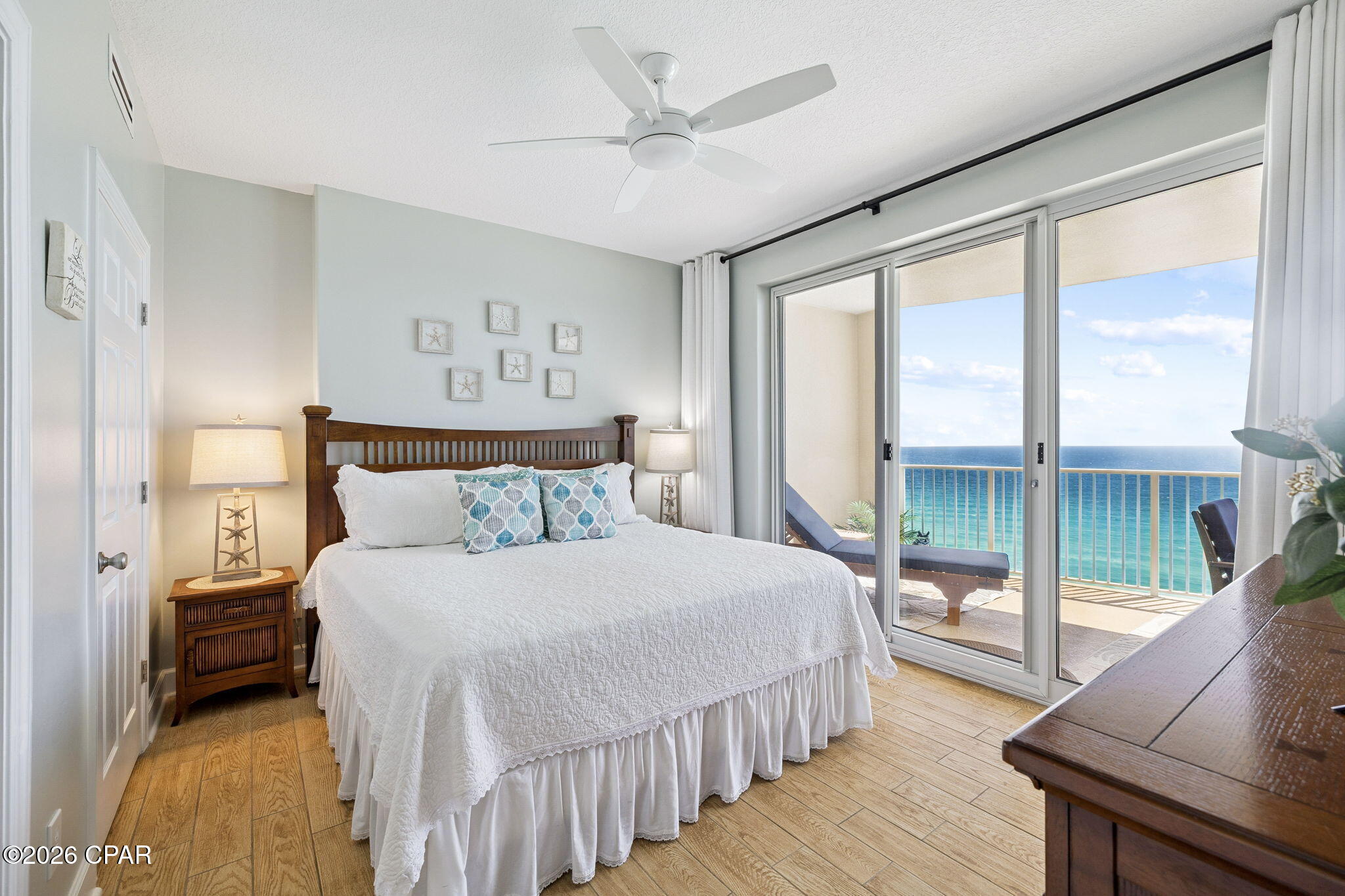 Ocean Villa - Residential