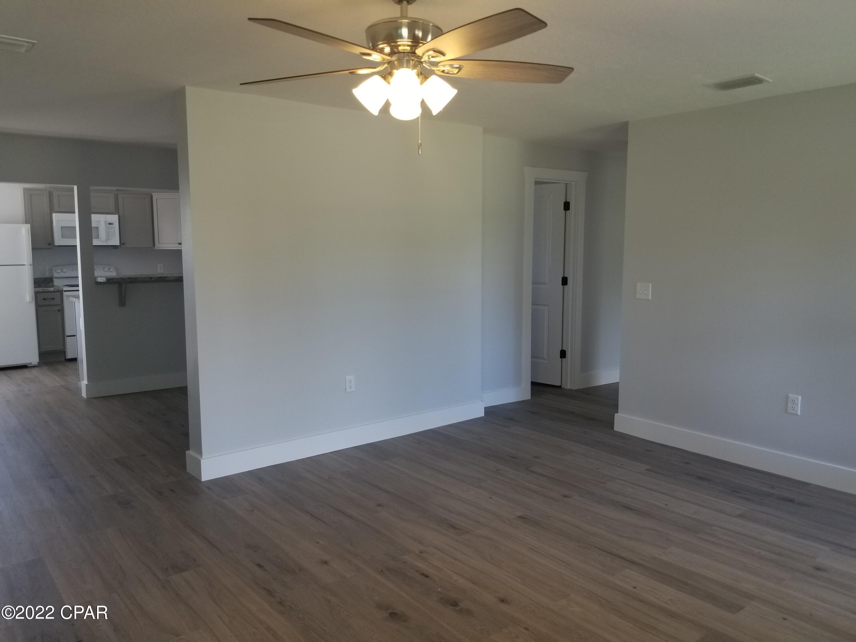 [No Recorded Subdiv] - Residential Lease