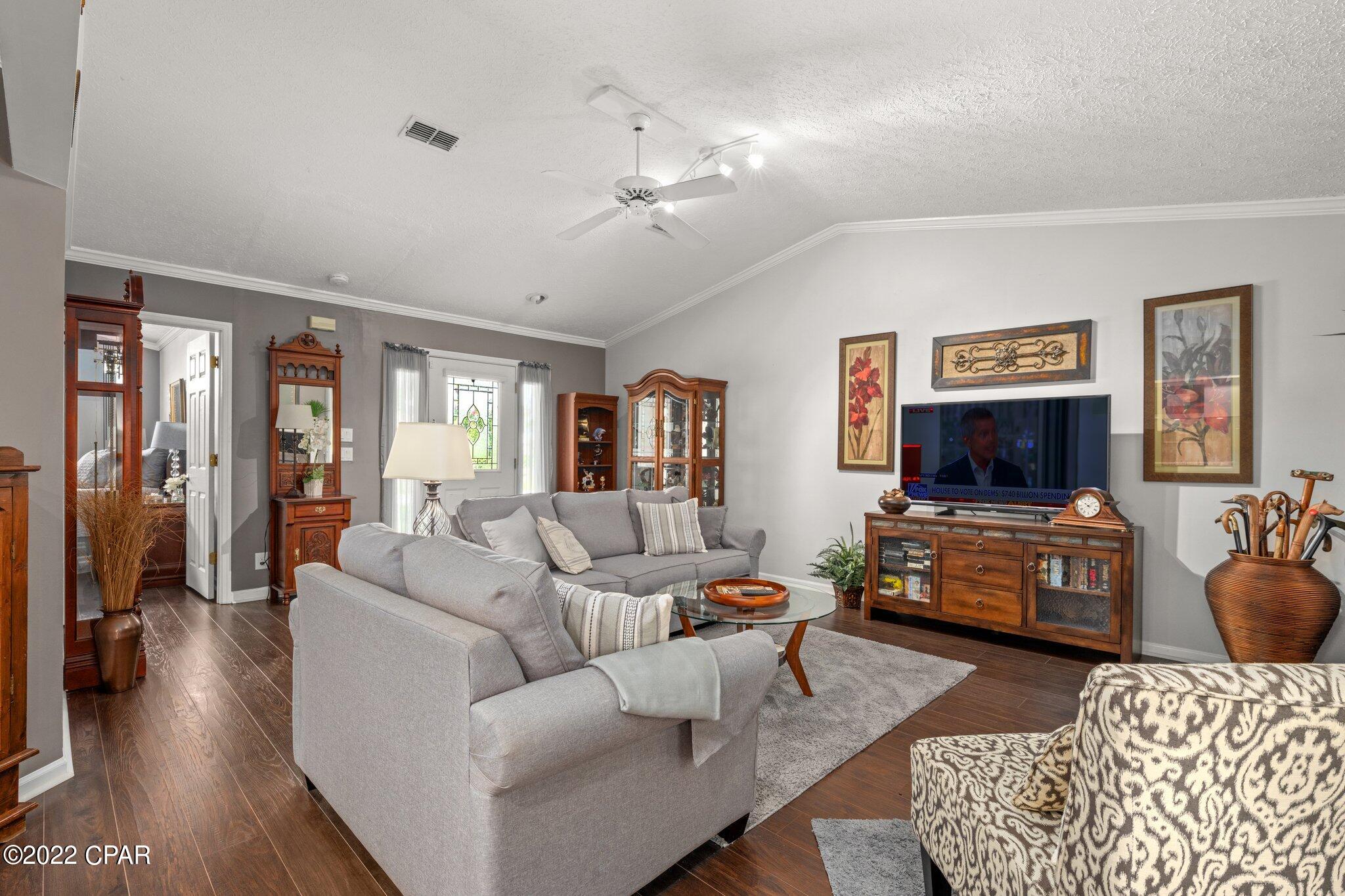 Belaire Estates U-5 - Residential