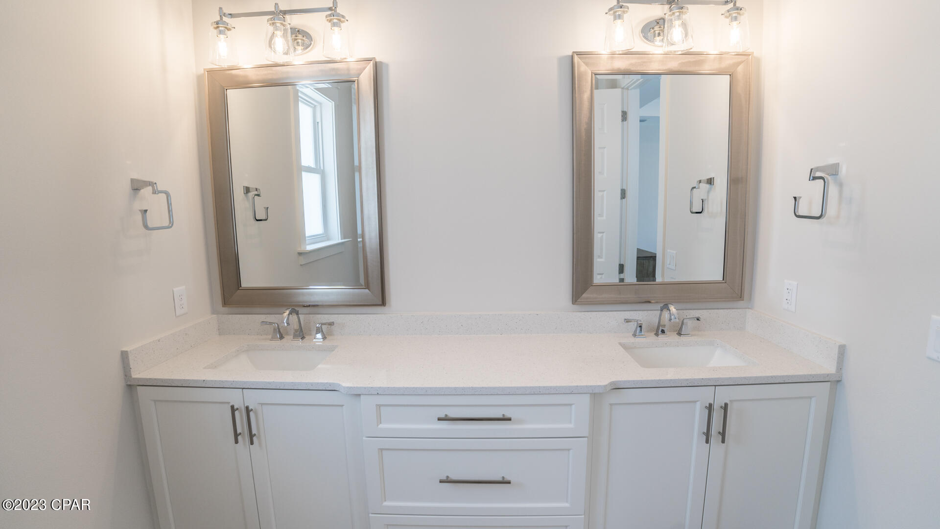 Laguna Beach 2nd Add - Residential