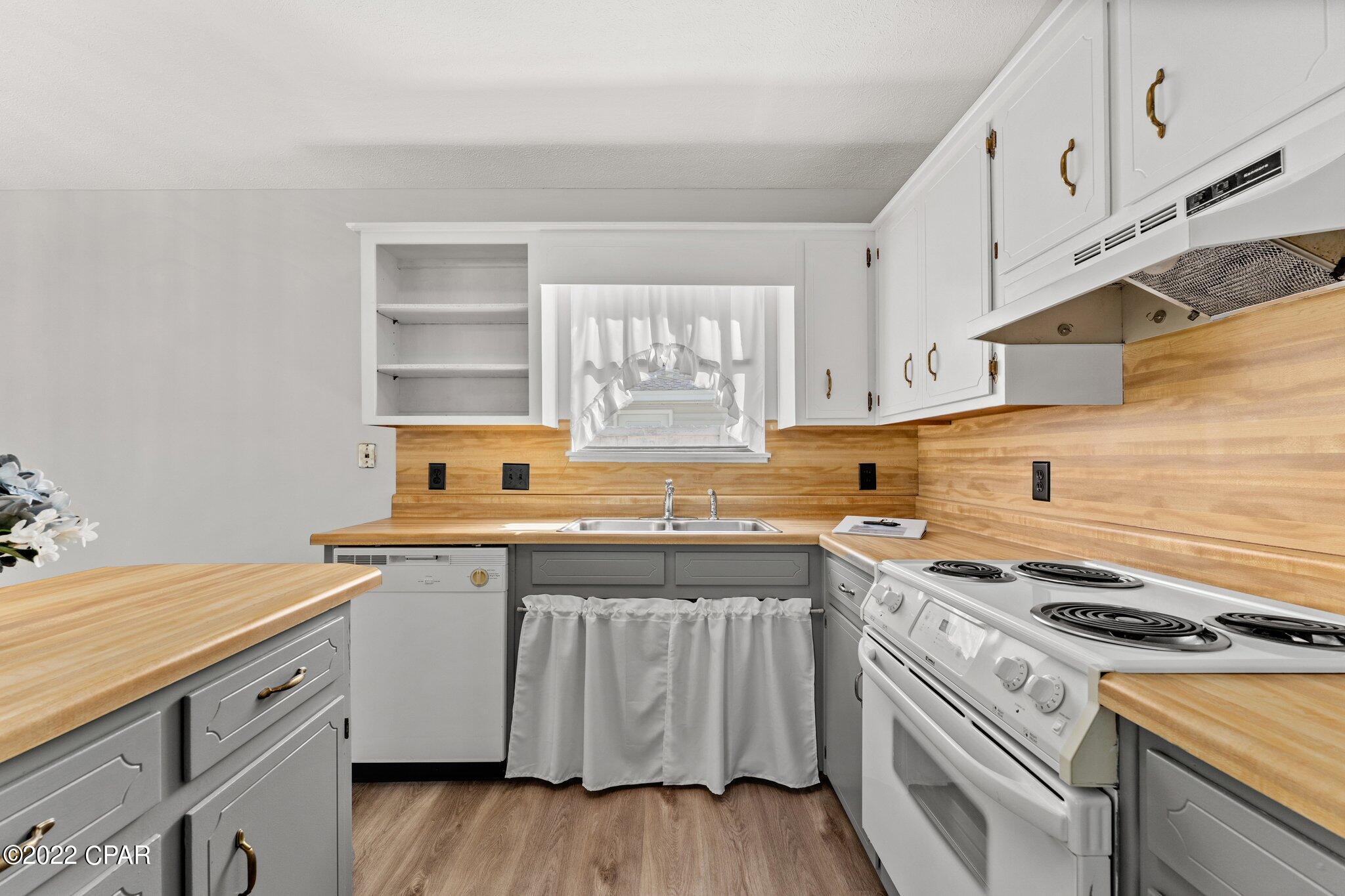 Holiday Beach Unit 10 - Residential