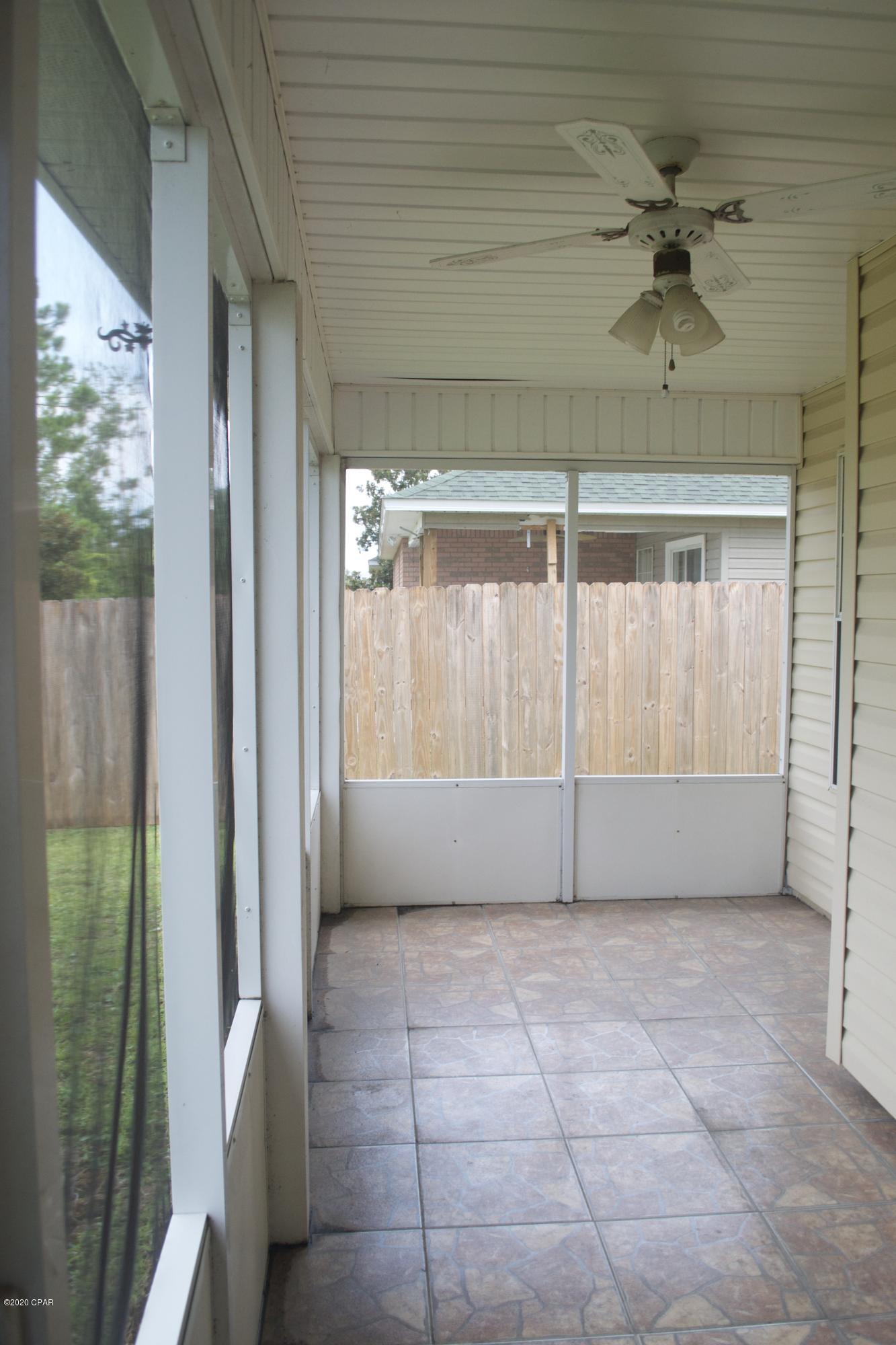 [No Recorded Subdiv] - Residential Lease