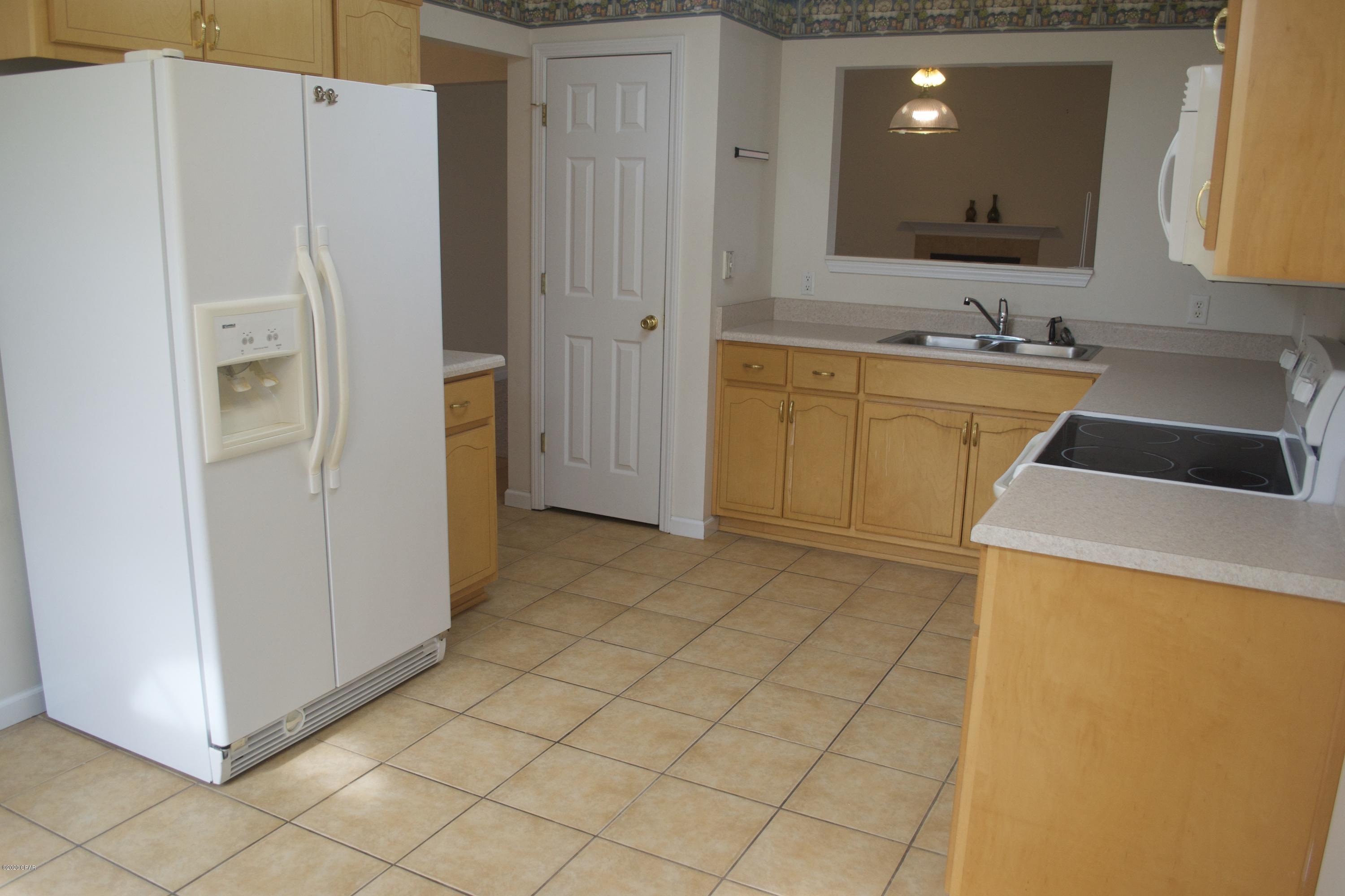 [No Recorded Subdiv] - Residential Lease