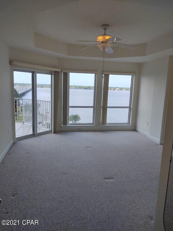 Marina Bay Condo - Residential