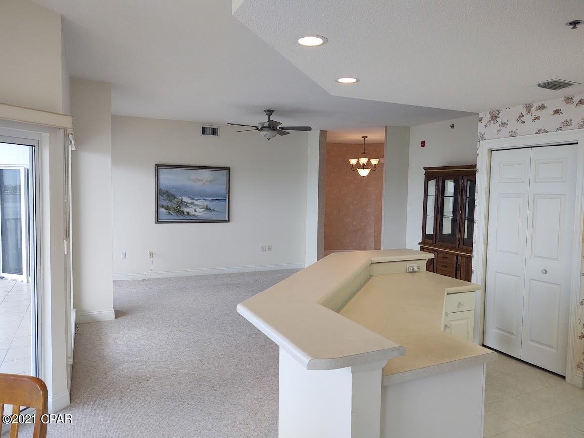 Marina Bay Condo - Residential