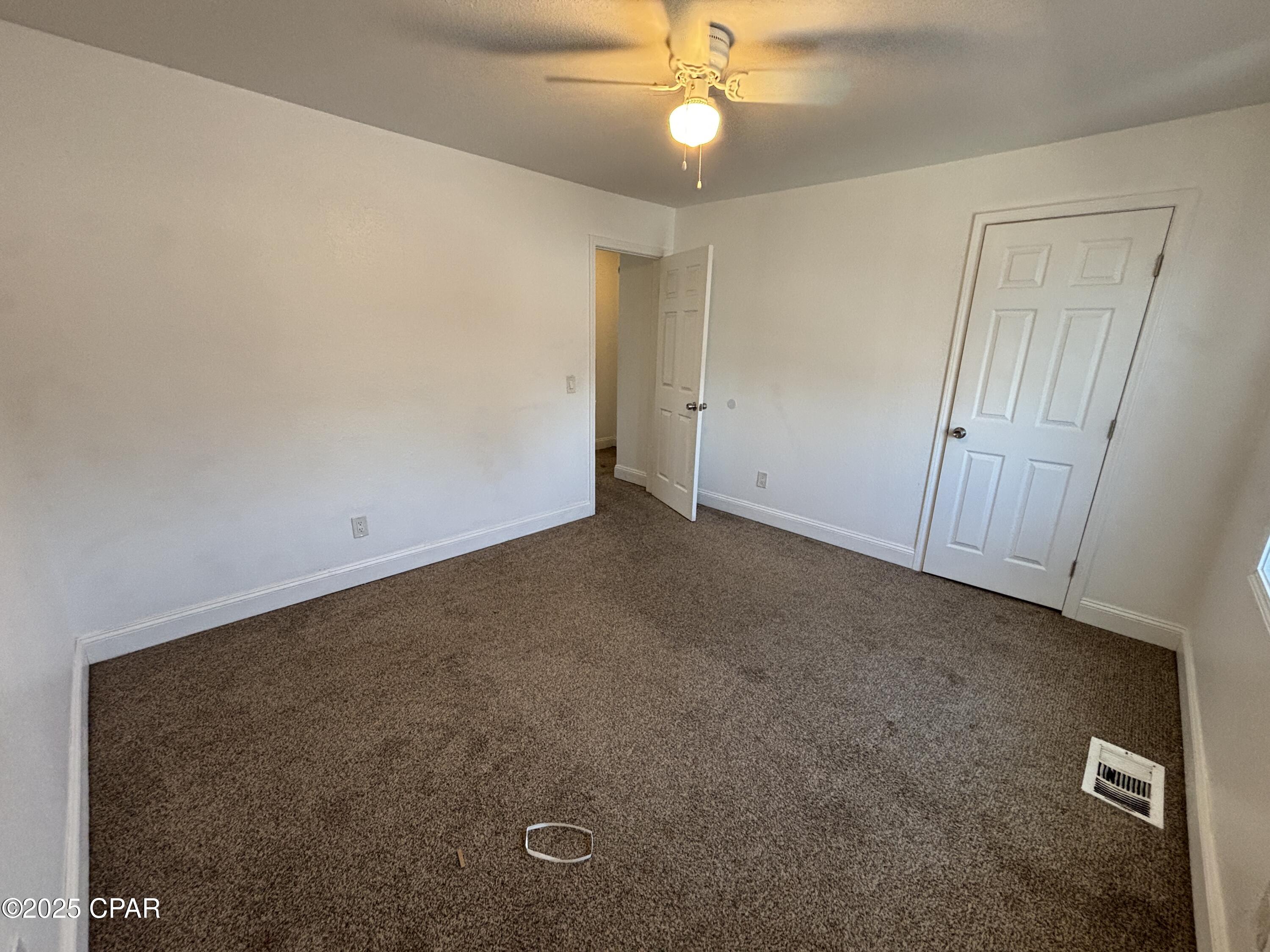 [No Recorded Subdiv] - Residential Lease