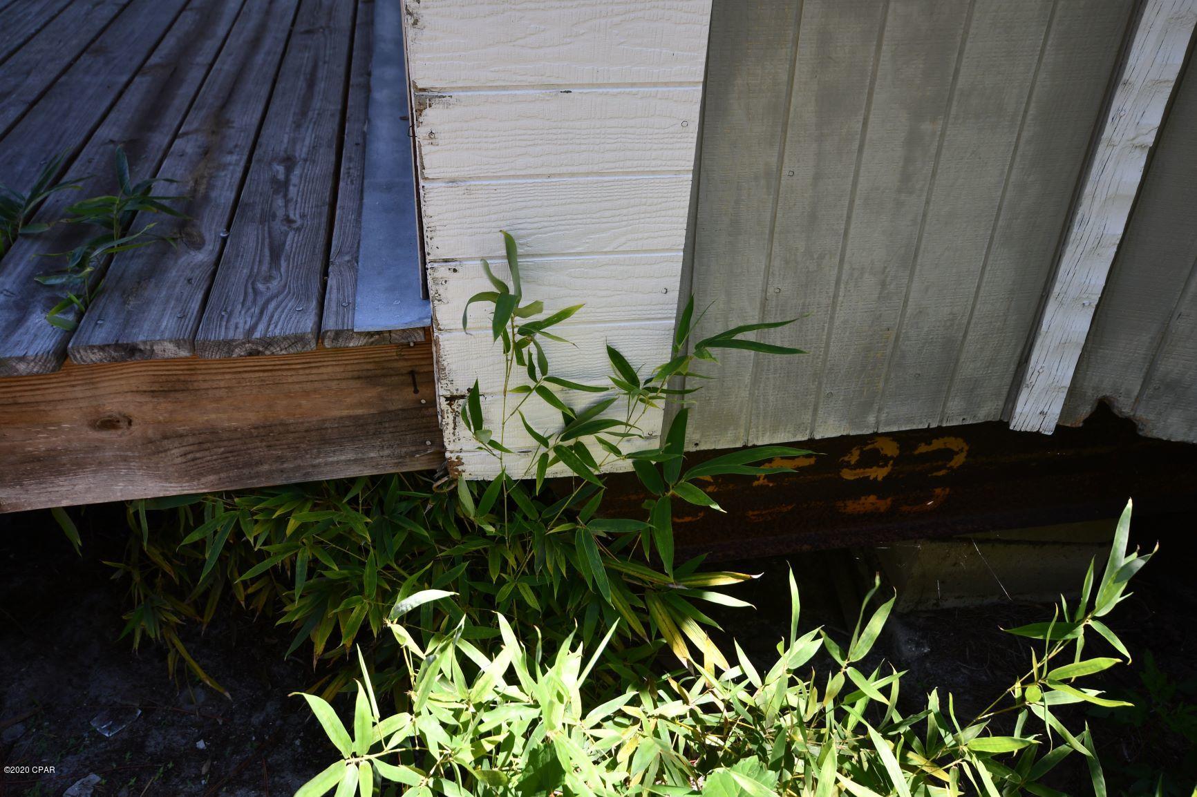 North Lagoon Oaks - Residential