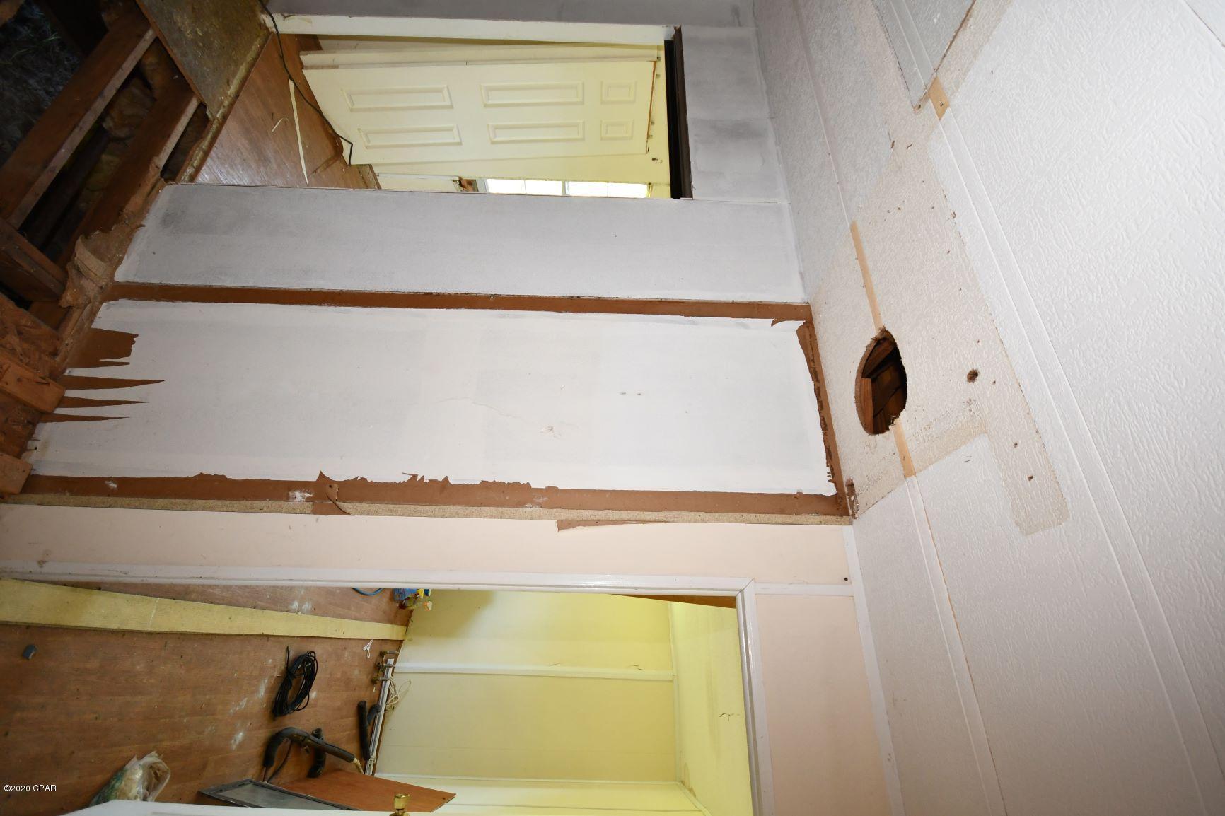 North Lagoon Oaks - Residential