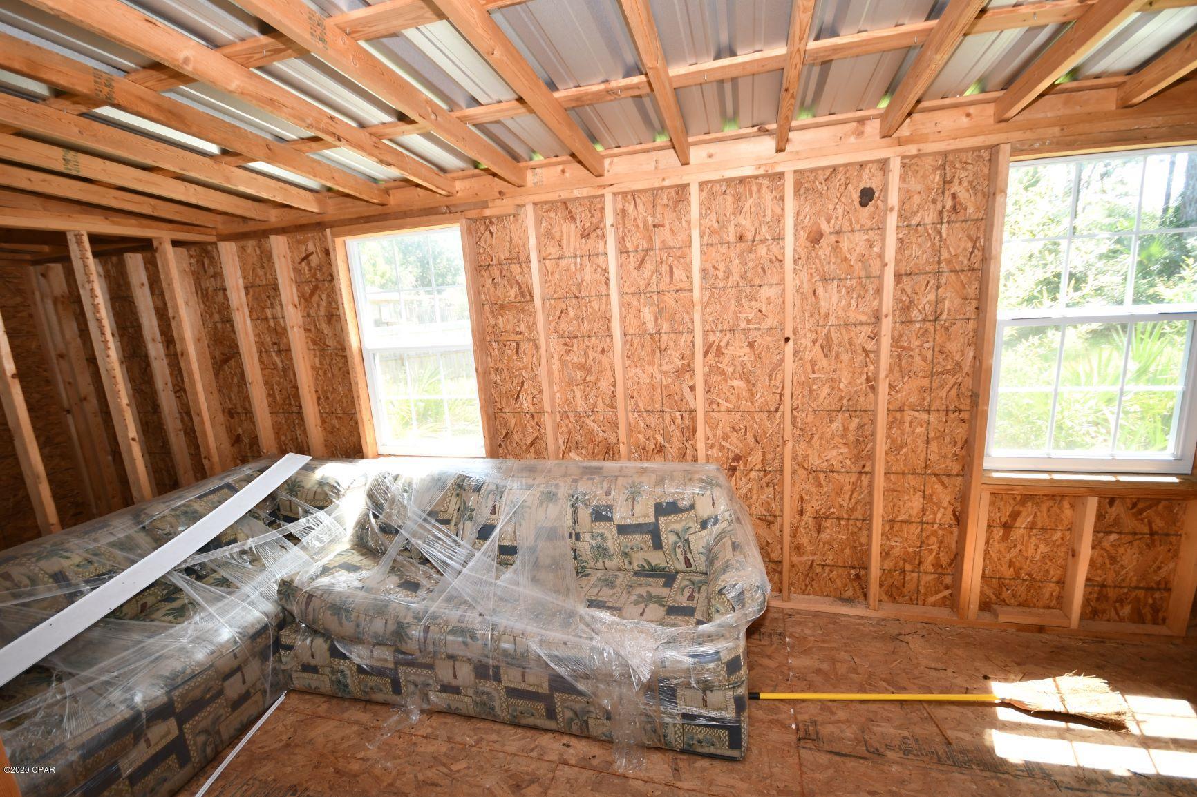 North Lagoon Oaks - Residential