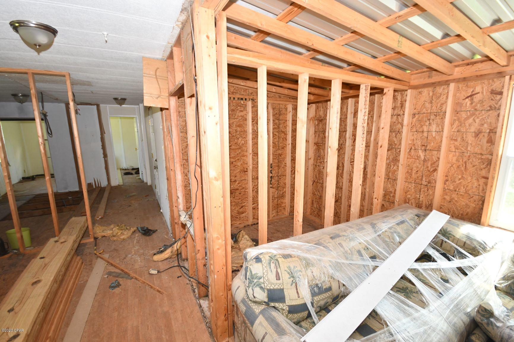 North Lagoon Oaks - Residential