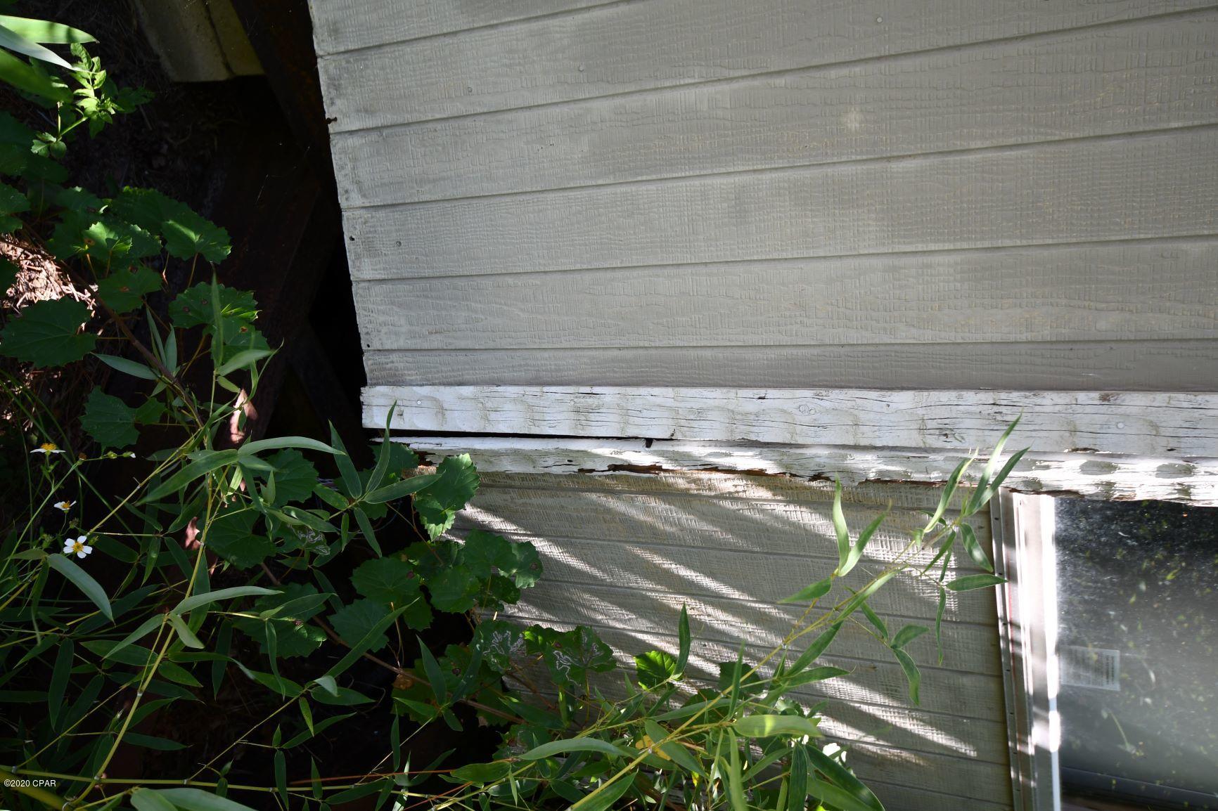 North Lagoon Oaks - Residential