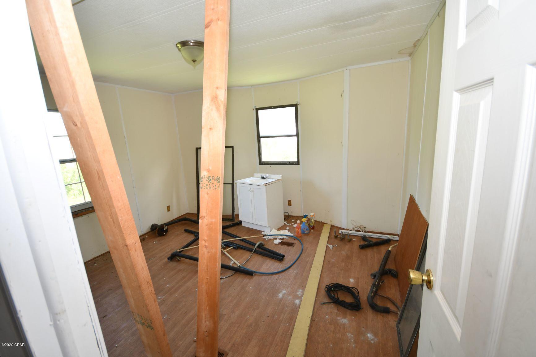 North Lagoon Oaks - Residential