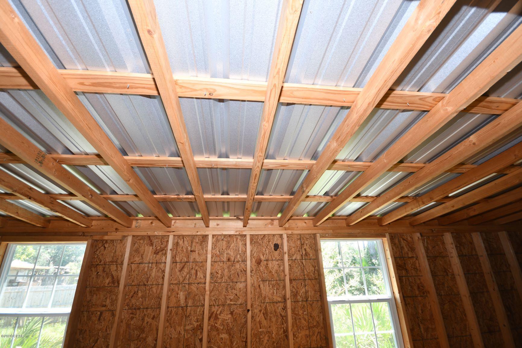 North Lagoon Oaks - Residential