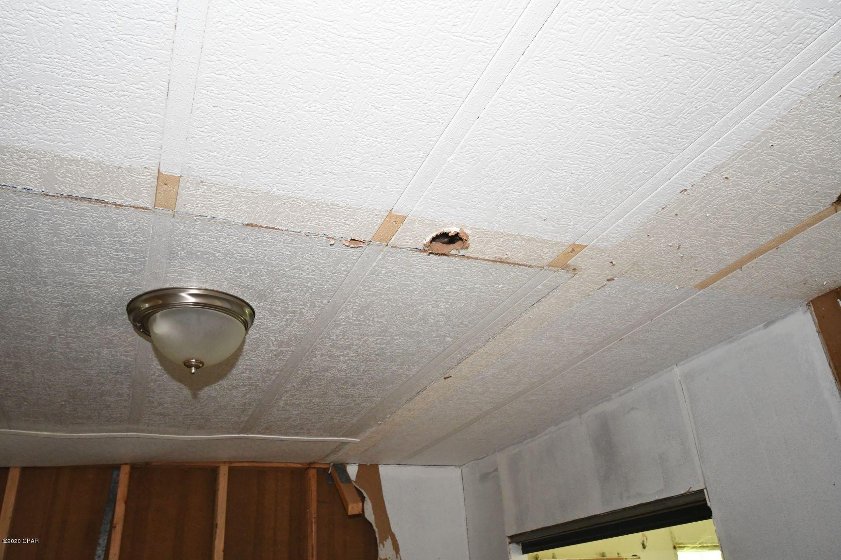 North Lagoon Oaks - Residential