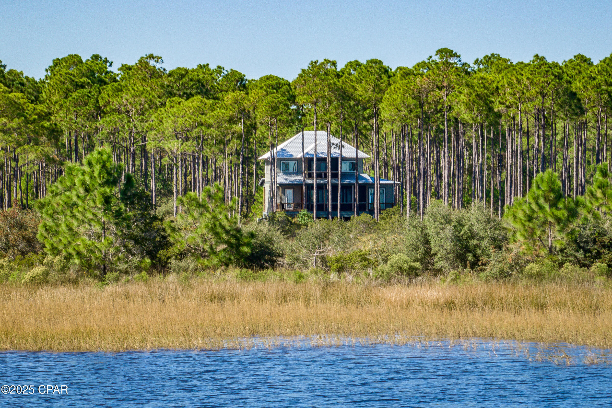 Rivercamps On Crooked Creek - Residential