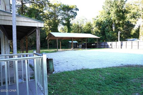 A home in Wewahitchka