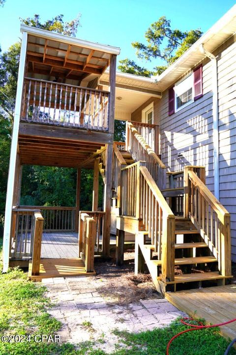 A home in Wewahitchka