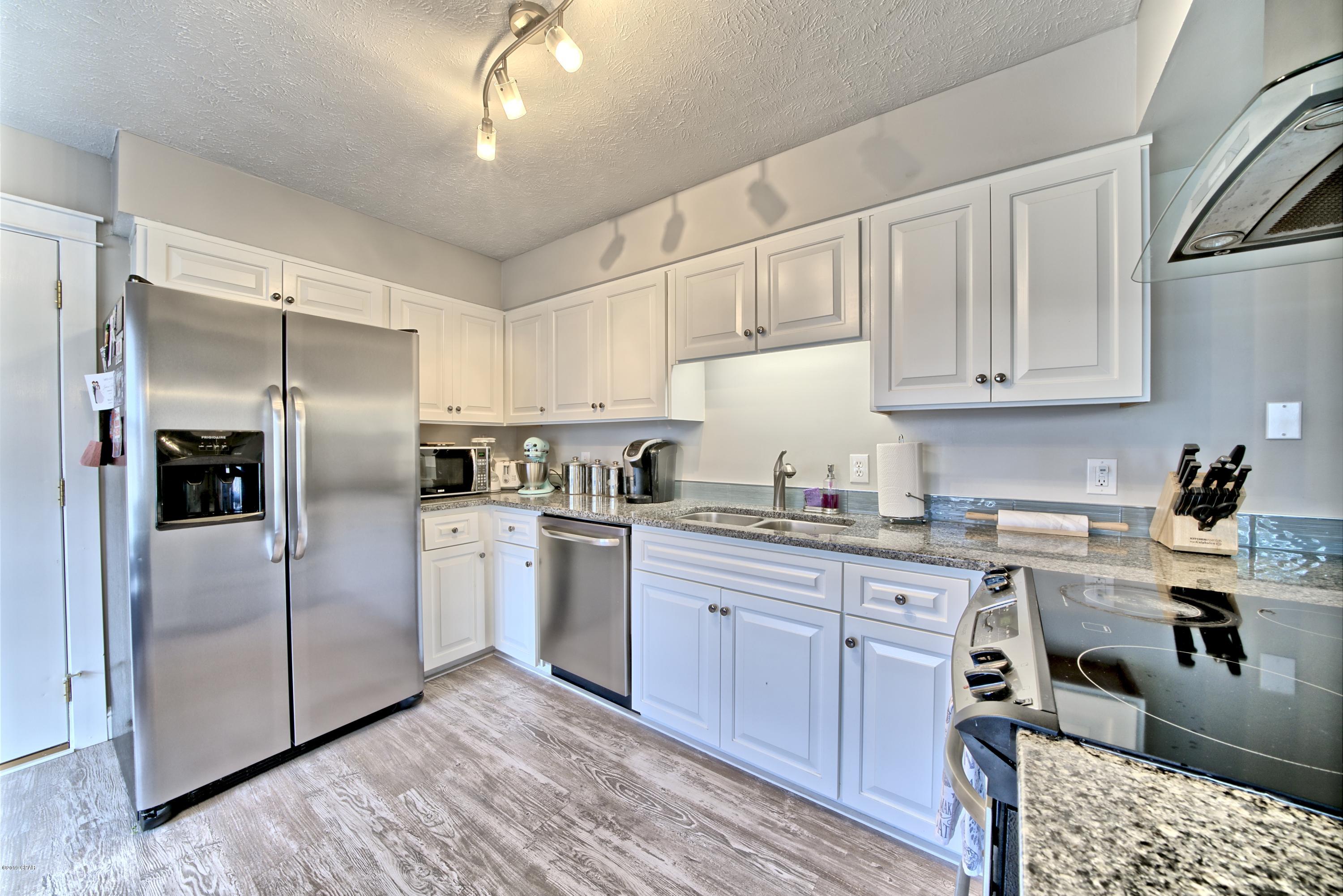 Biltmore Beach 1st Add - Residential