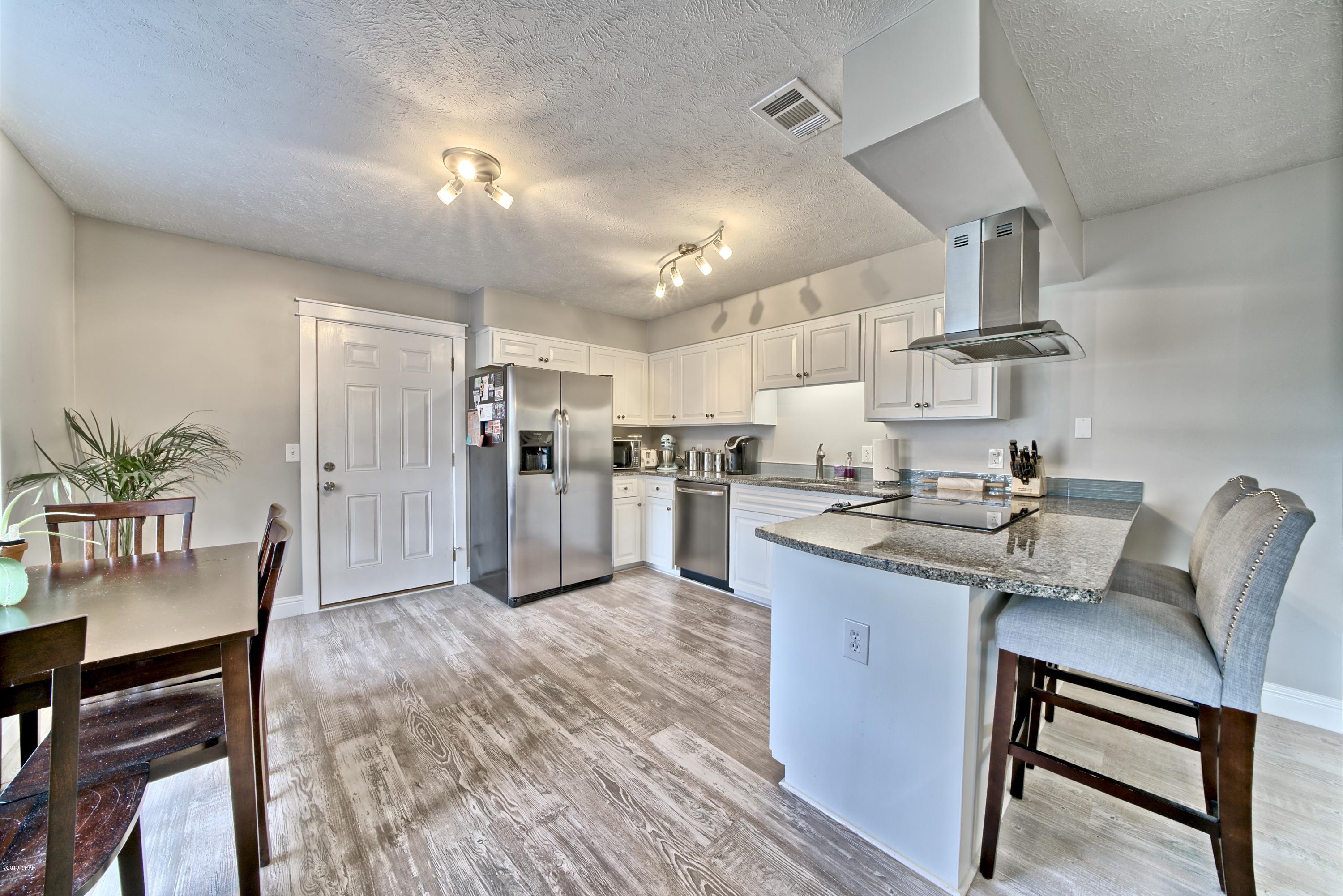 Biltmore Beach 1st Add - Residential