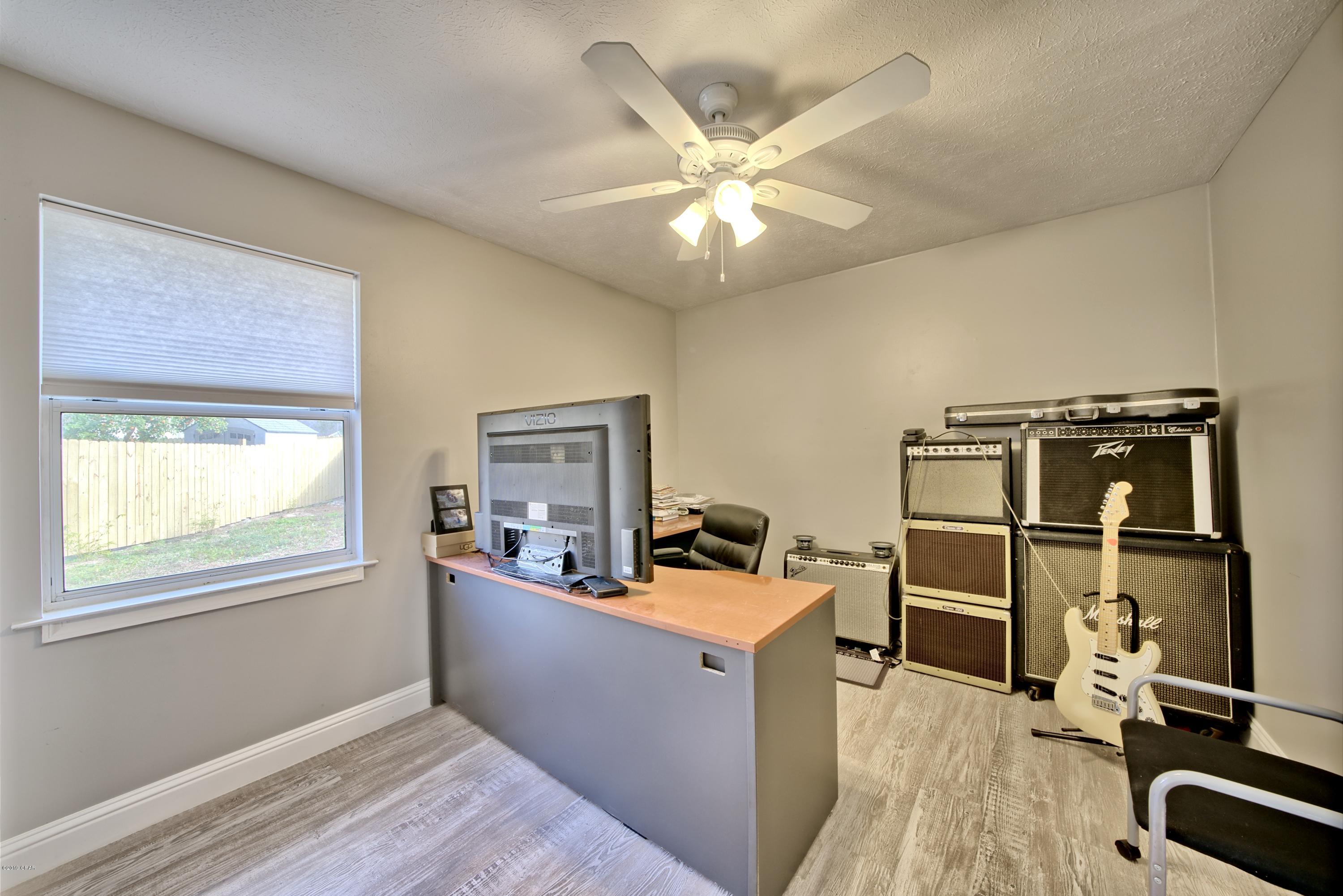 Biltmore Beach 1st Add - Residential