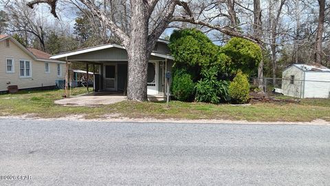 1352 Watts Avenue Chipley FL 32428