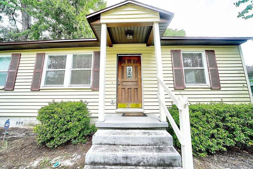 Cove Charmer! This completely remodeled home in the cove is move-in ready. Many updates including Roof 2016, Hot water heater 2015, electrical panel 2013, Furnace 2009, HVAC 2014 and more. Newer cabinets, counters, paint and carpet. This cozy 3/2 also features a ''bonus room'' that would easily be used as an office or private play room. The extra large laundry room has its own shower that would be great for washing pets! The Master Suite has a separate ''sitting area'' perfect for office or TV area and also features a large walk in closet. Outside there is a detached storage building that backs up to an alleyway. A few blocks to the bay and the Yacht Club!