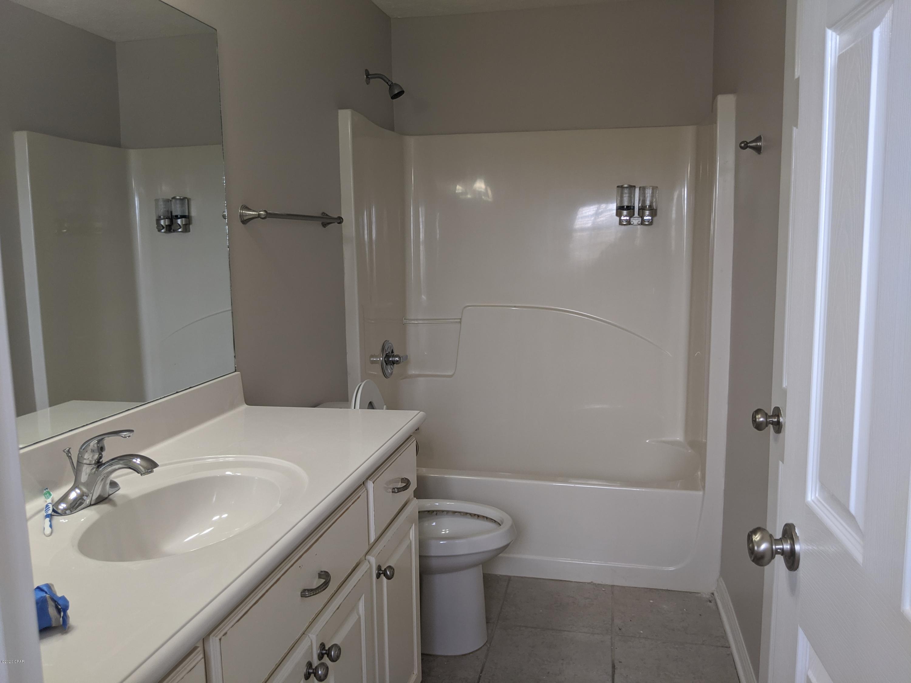 Lake Marin - Residential