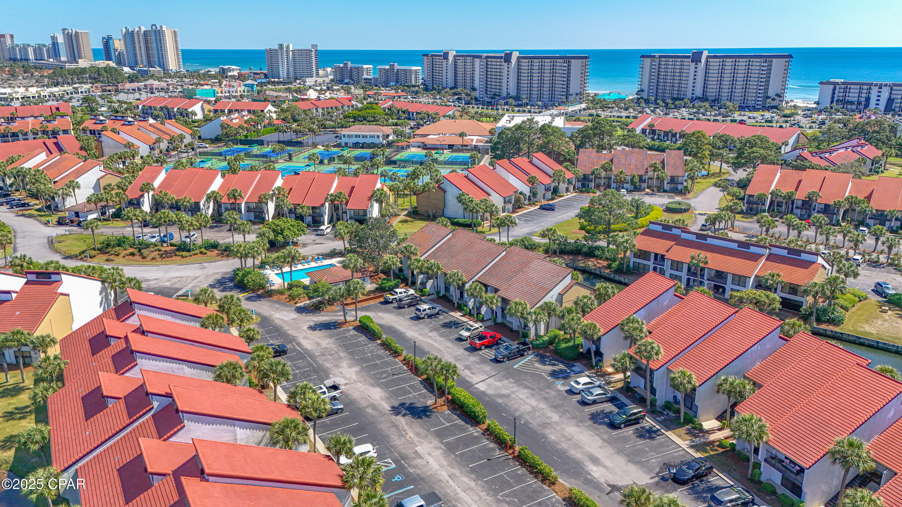 Edgewater Golf Villas V-C - Residential