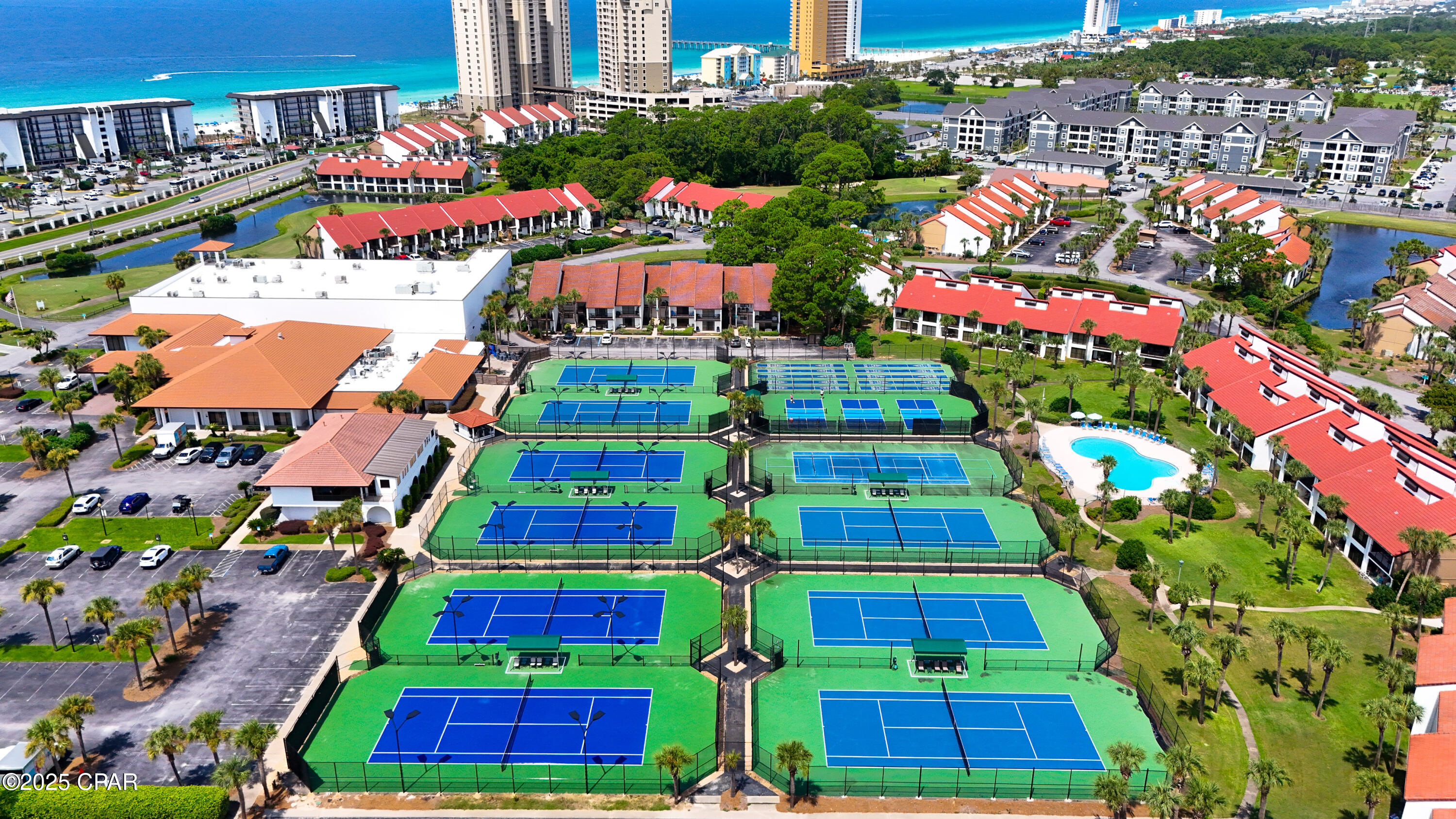 Edgewater Golf Villas V-C - Residential