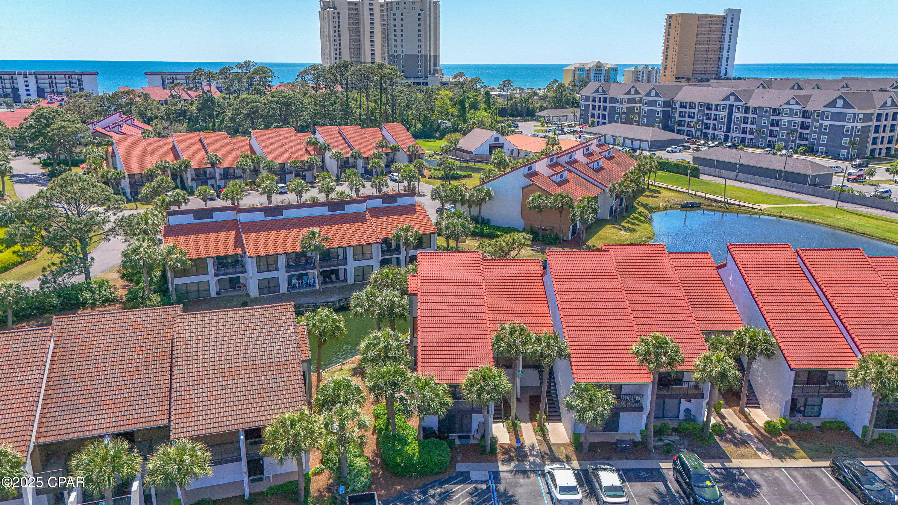 Edgewater Golf Villas V-C - Residential