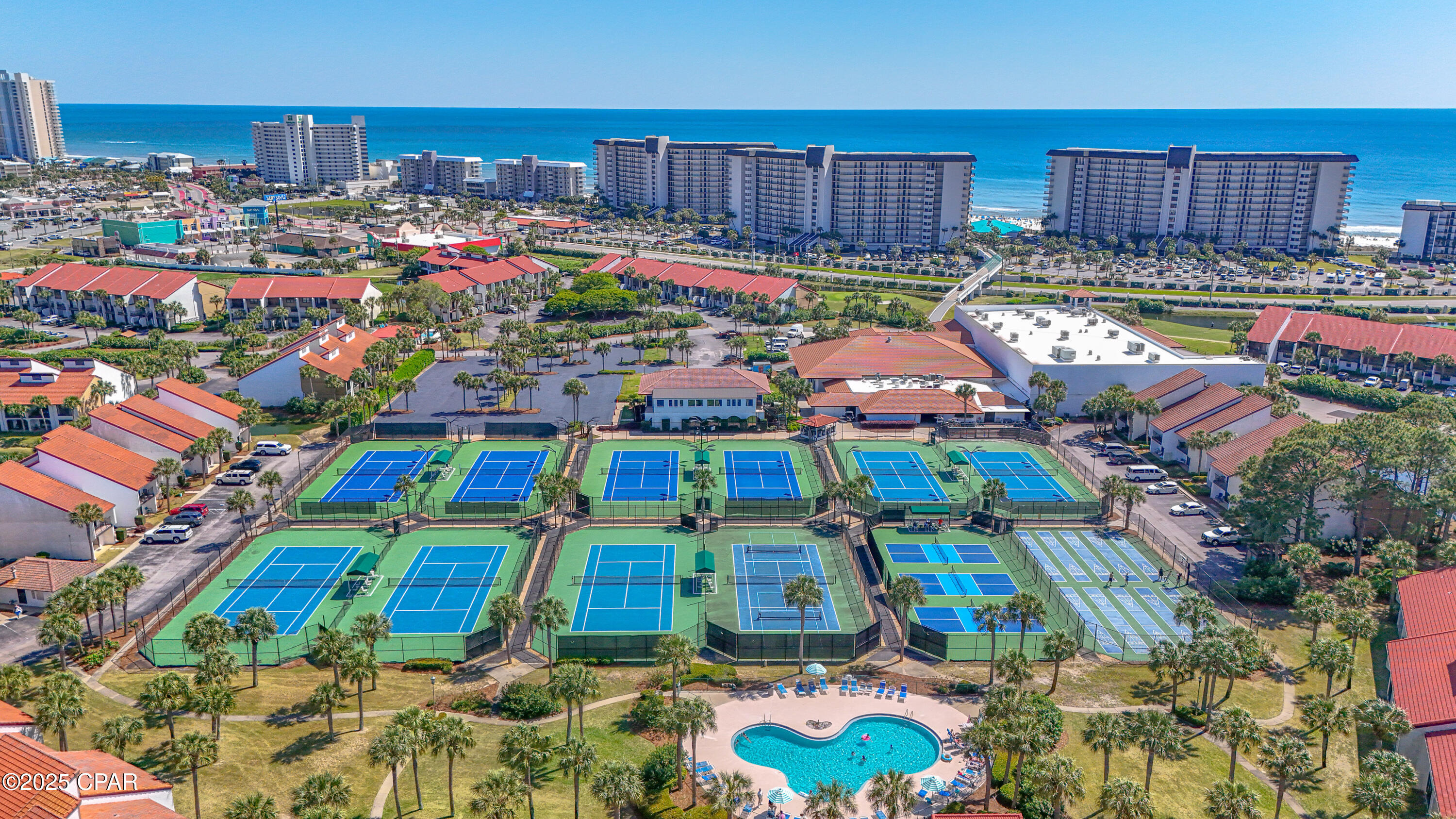 Edgewater Golf Villas V-C - Residential