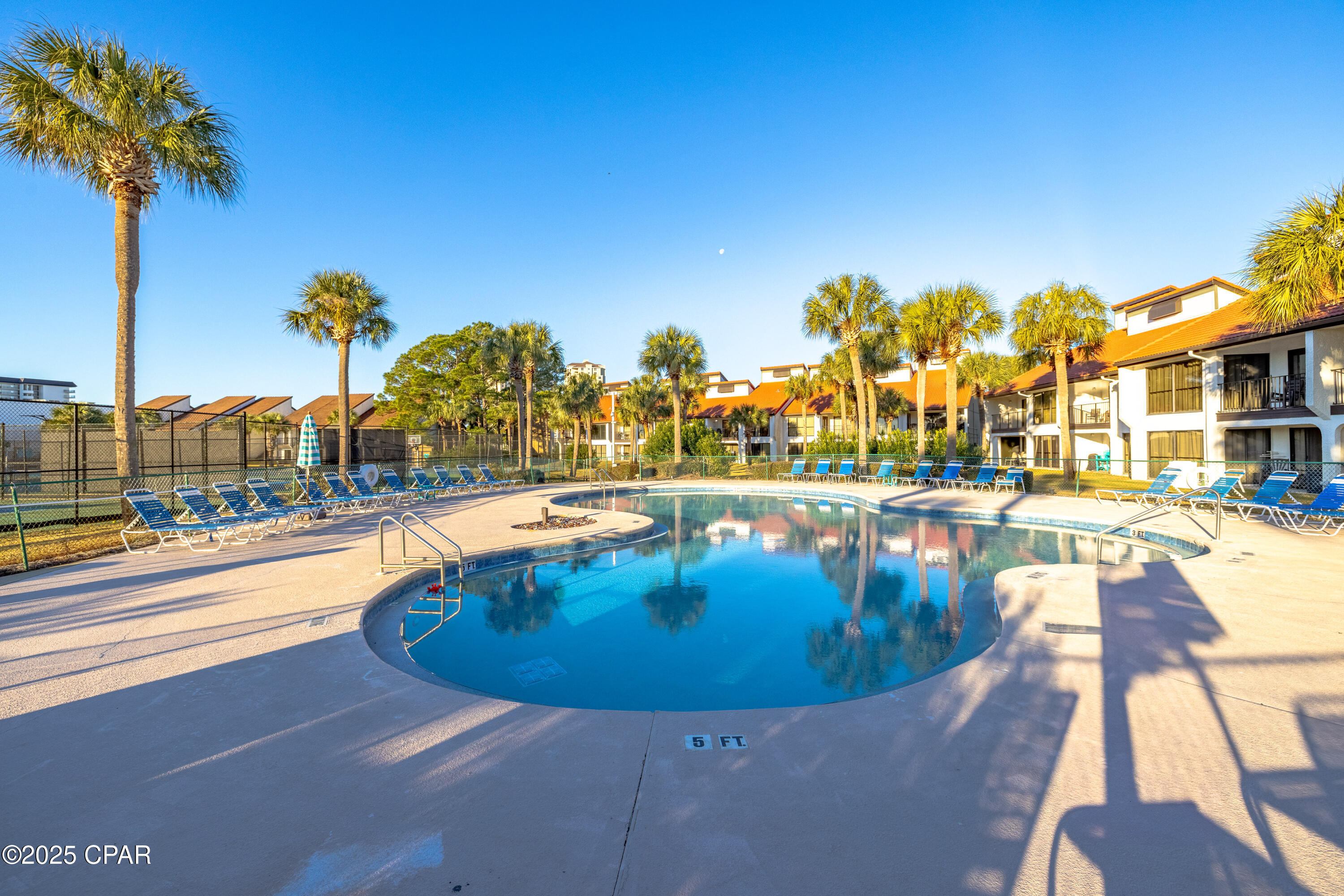 Edgewater Golf Villas V-C - Residential